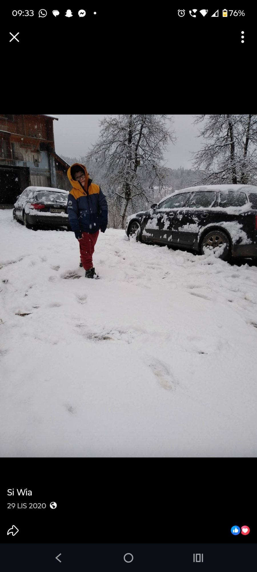 Numer rejestracyjny KMY KU46 posiada AUDI A4 - KMYKU46