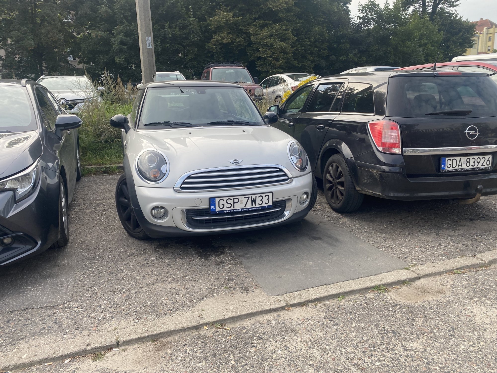 Numer rejestracyjny GSP 7W33 posiada MINI [BMW] Mini Countryman 1.6 MR`10 E5 Cooper - GSP7W33