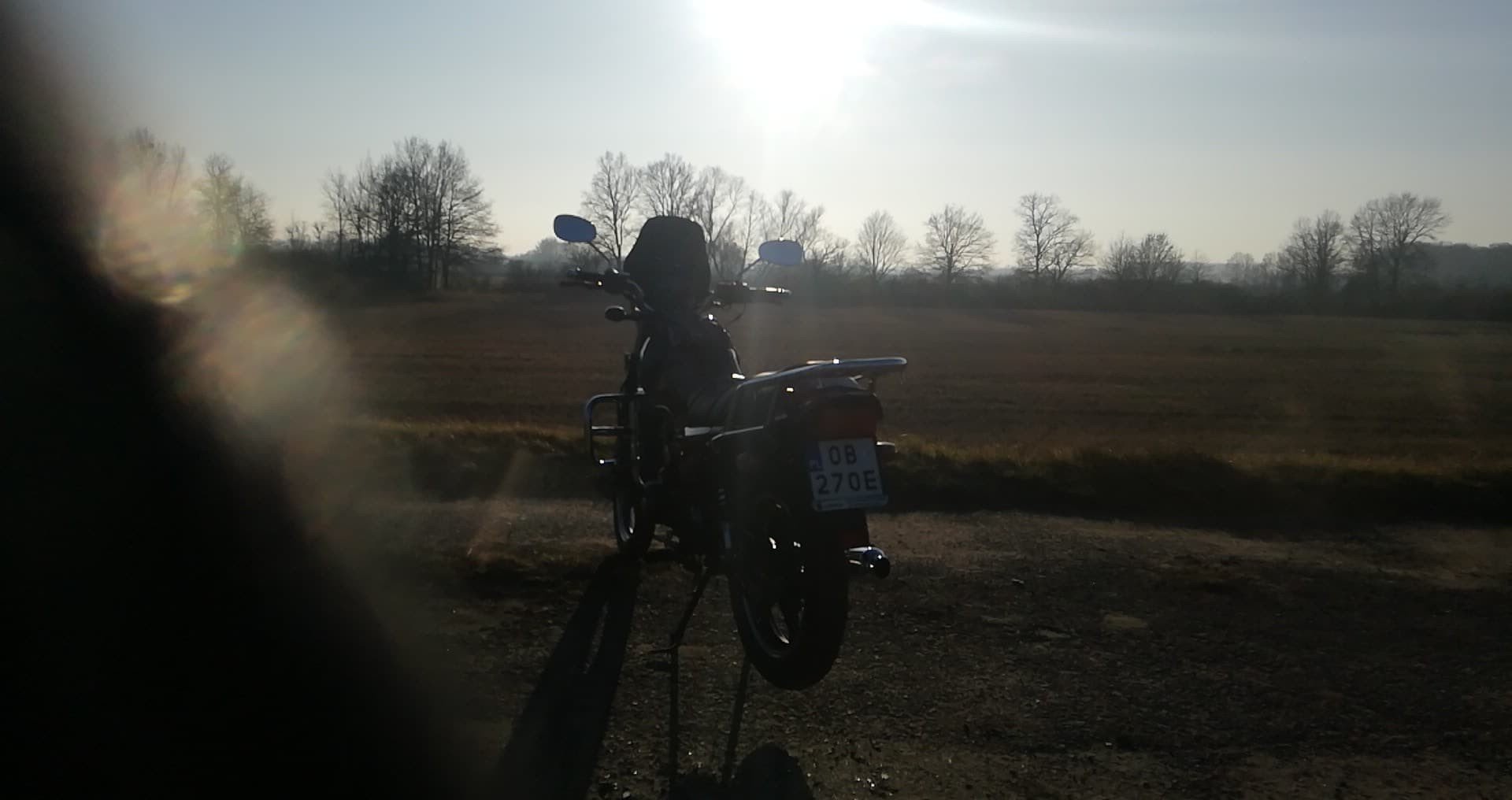 Numer rejestracyjny OB270E posiada  