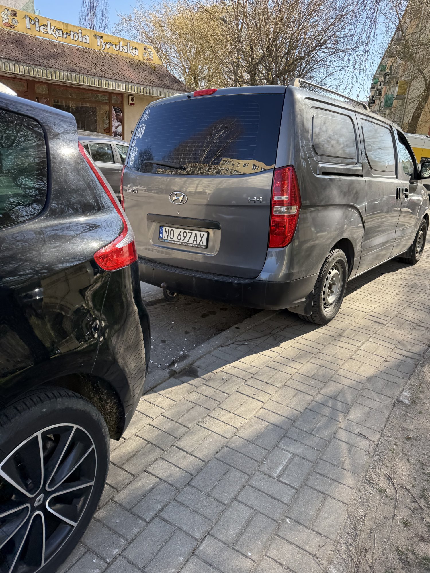 Numer rejestracyjny NO 697AX posiada HYUNDAI H1 Van 2.5 CRDi MR`08 E5 3.2t Style - NO697AX