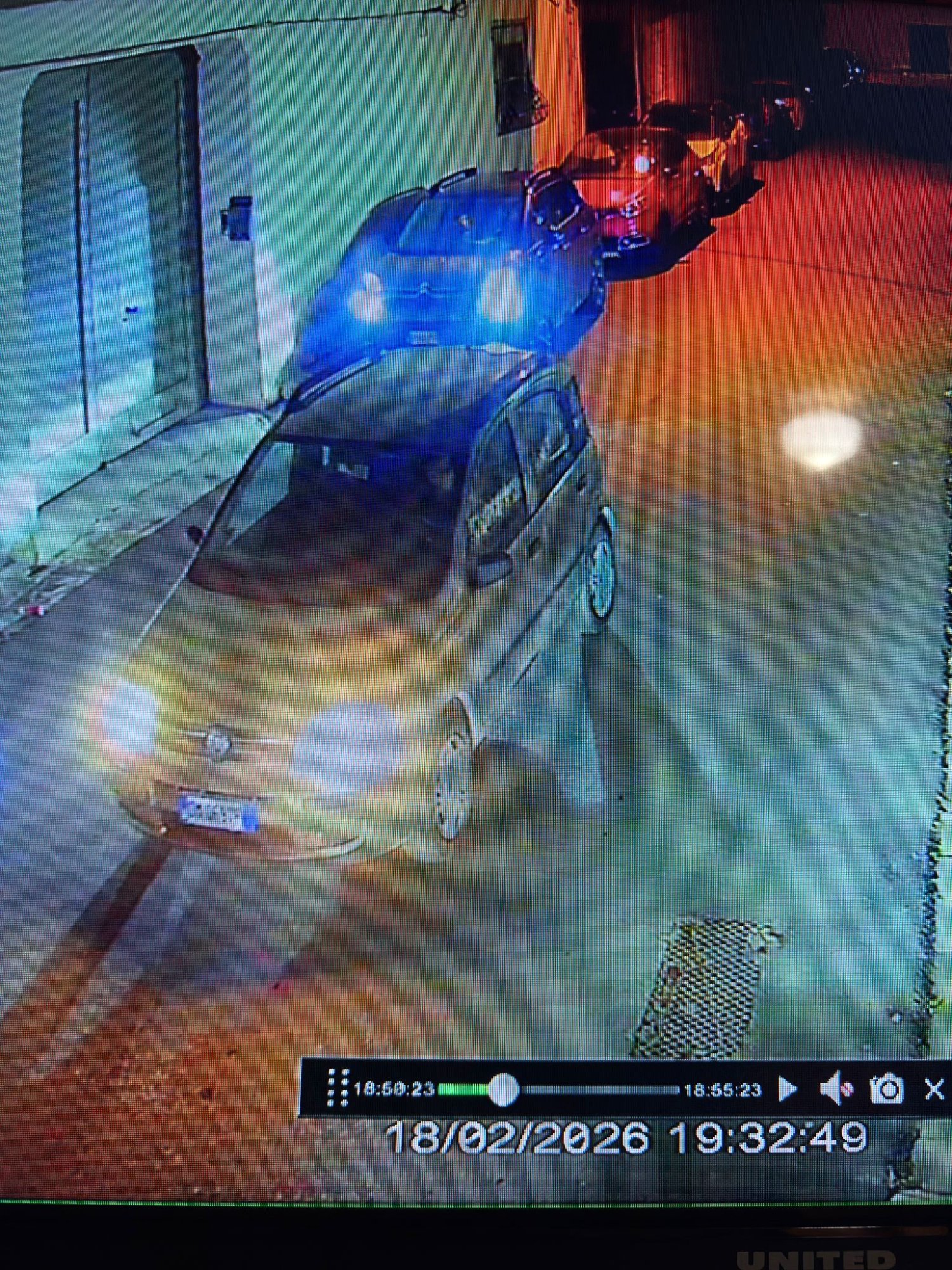 Numer rejestracyjny DR563RC posiada FIAT Punto 3a serie