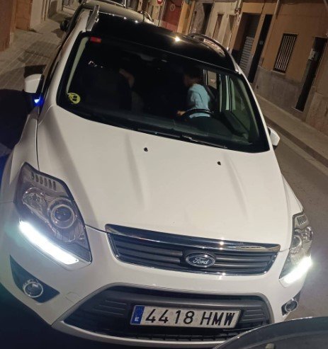 Numer rejestracyjny 4418HMW posiada FORD KUGA