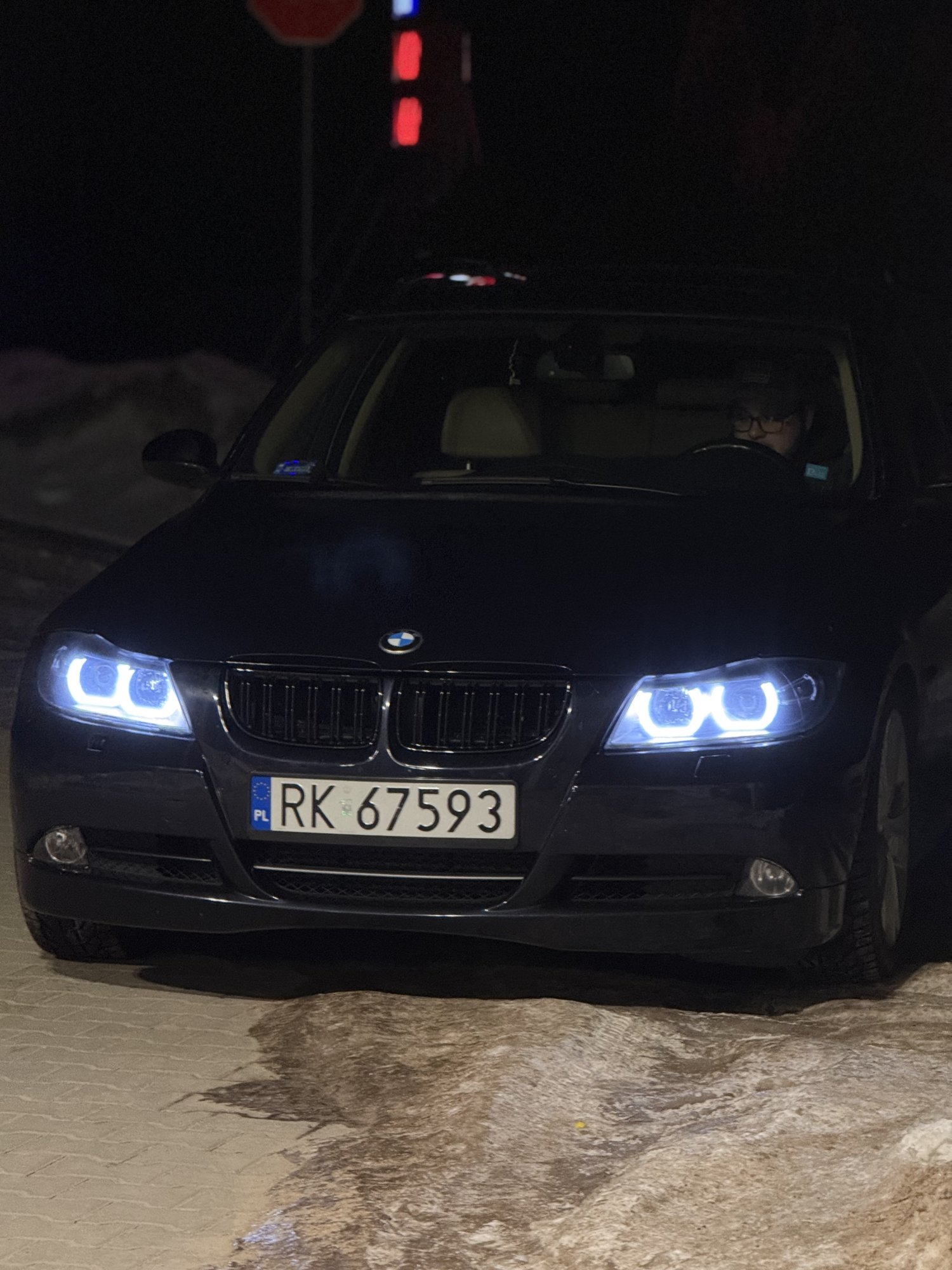 Numer rejestracyjny RK 67593 posiada BMW 330 Touring Diesel DPF MR`06 E4 E91 330 Touring Diesel DPF MR`06 E4 E91 - RK67593