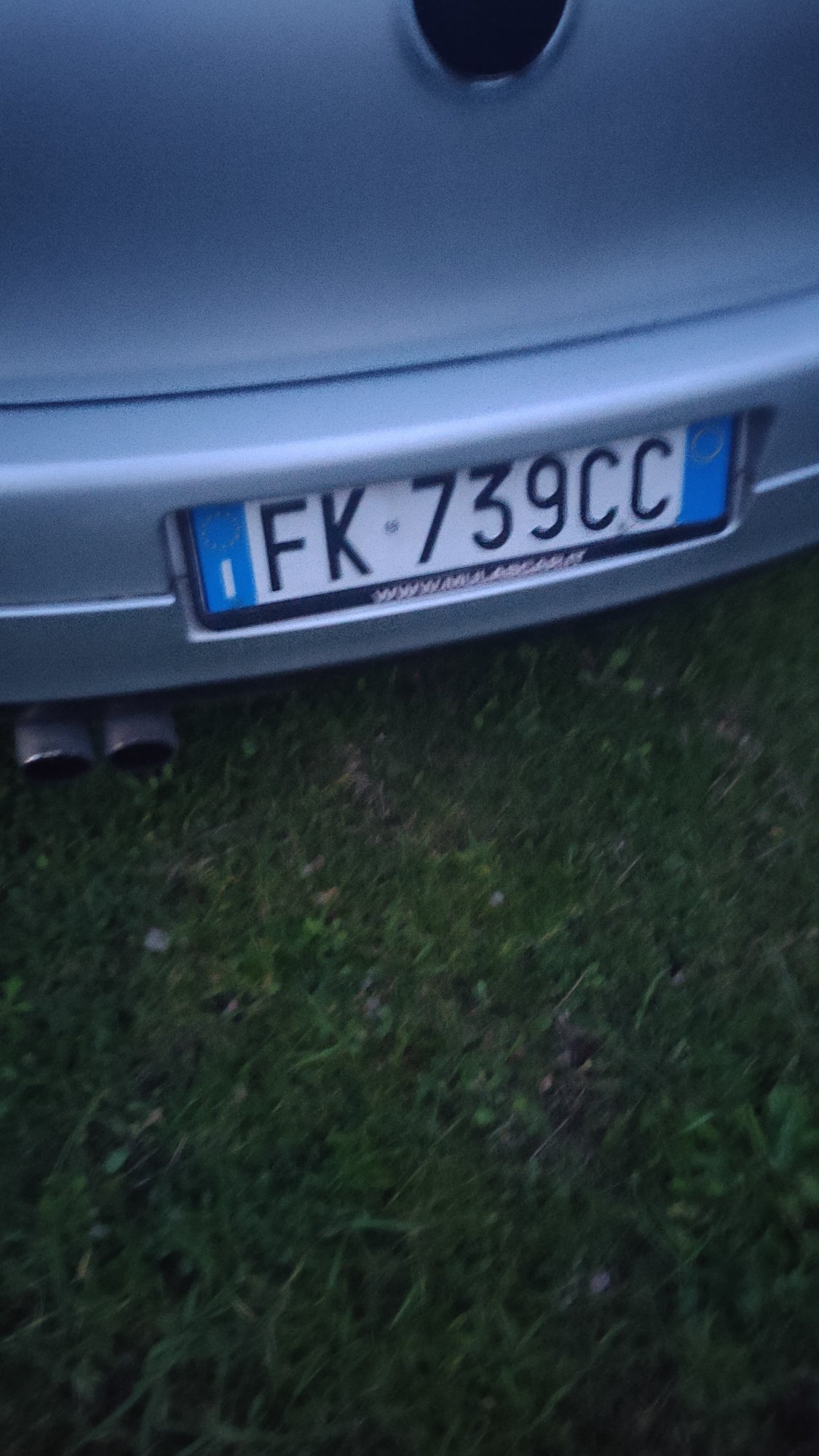 Numer rejestracyjny FK739CC posiada VOLKSWAGEN Golf 5a serie