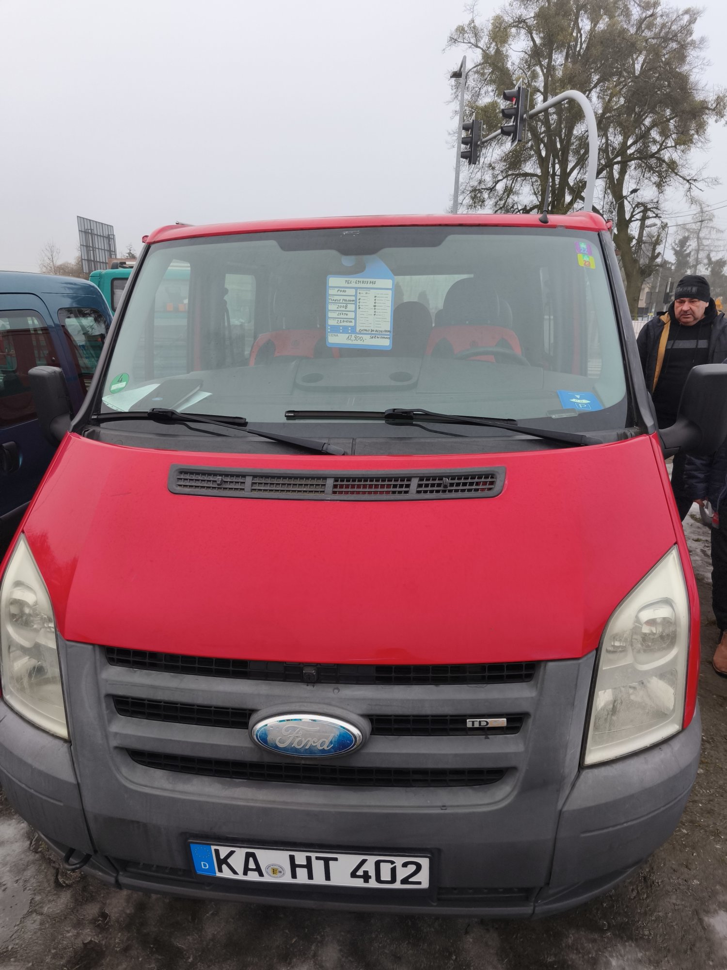 Numer rejestracyjny KAHT402 posiada Ford  TD