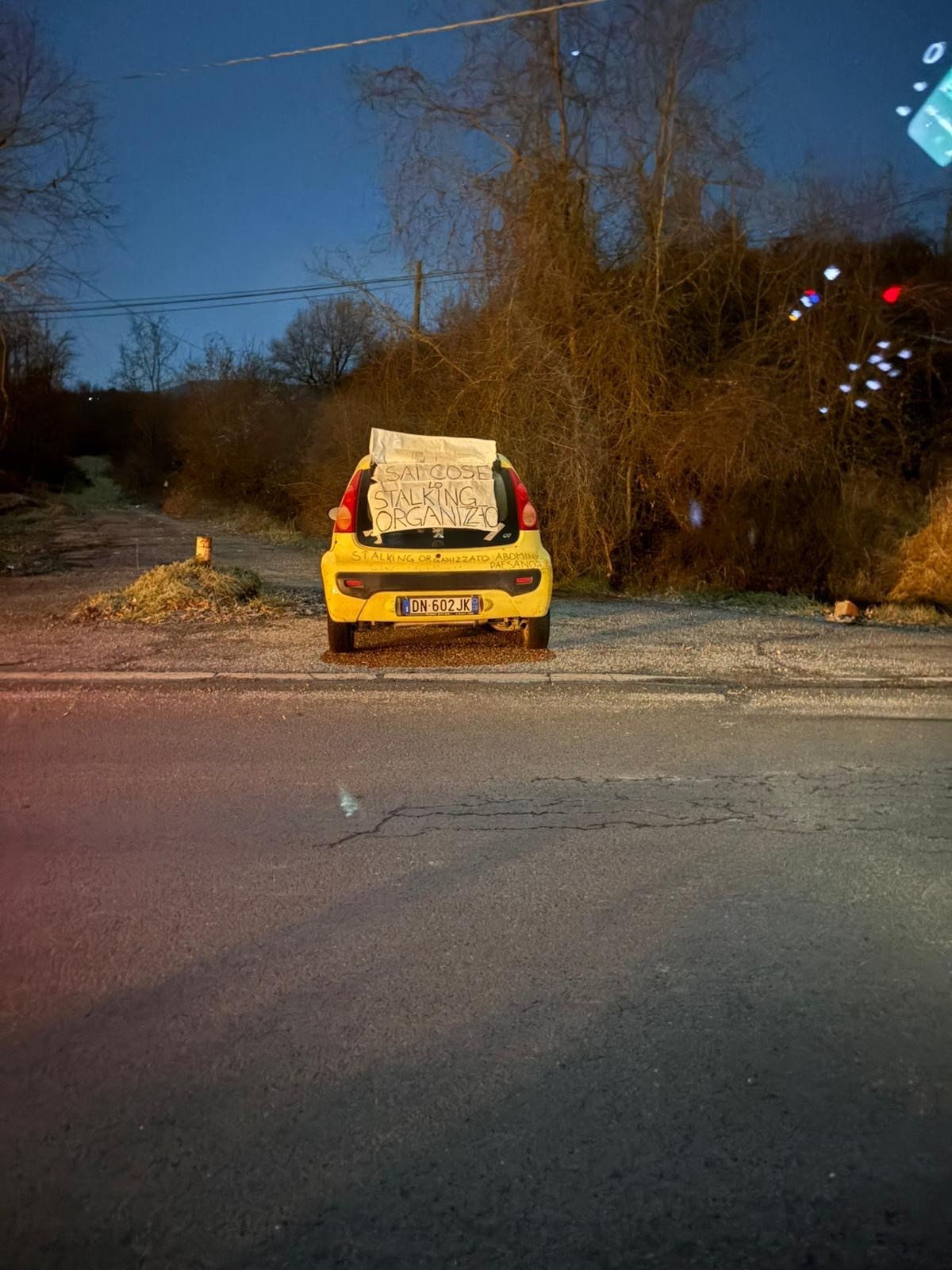 Numer rejestracyjny DN602JK posiada PEUGEOT 107