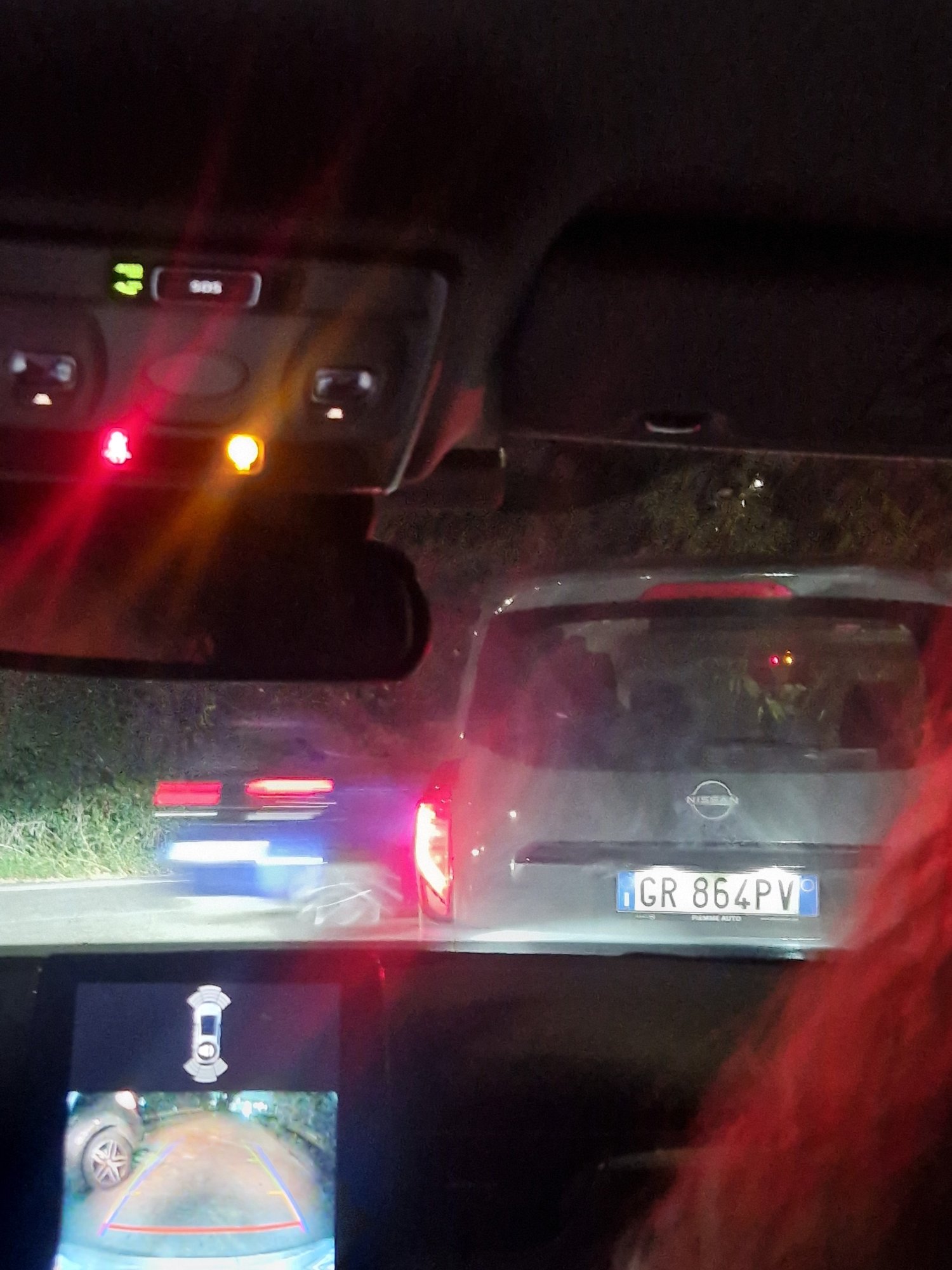 Numer rejestracyjny GR864PV posiada NISSAN Townstar