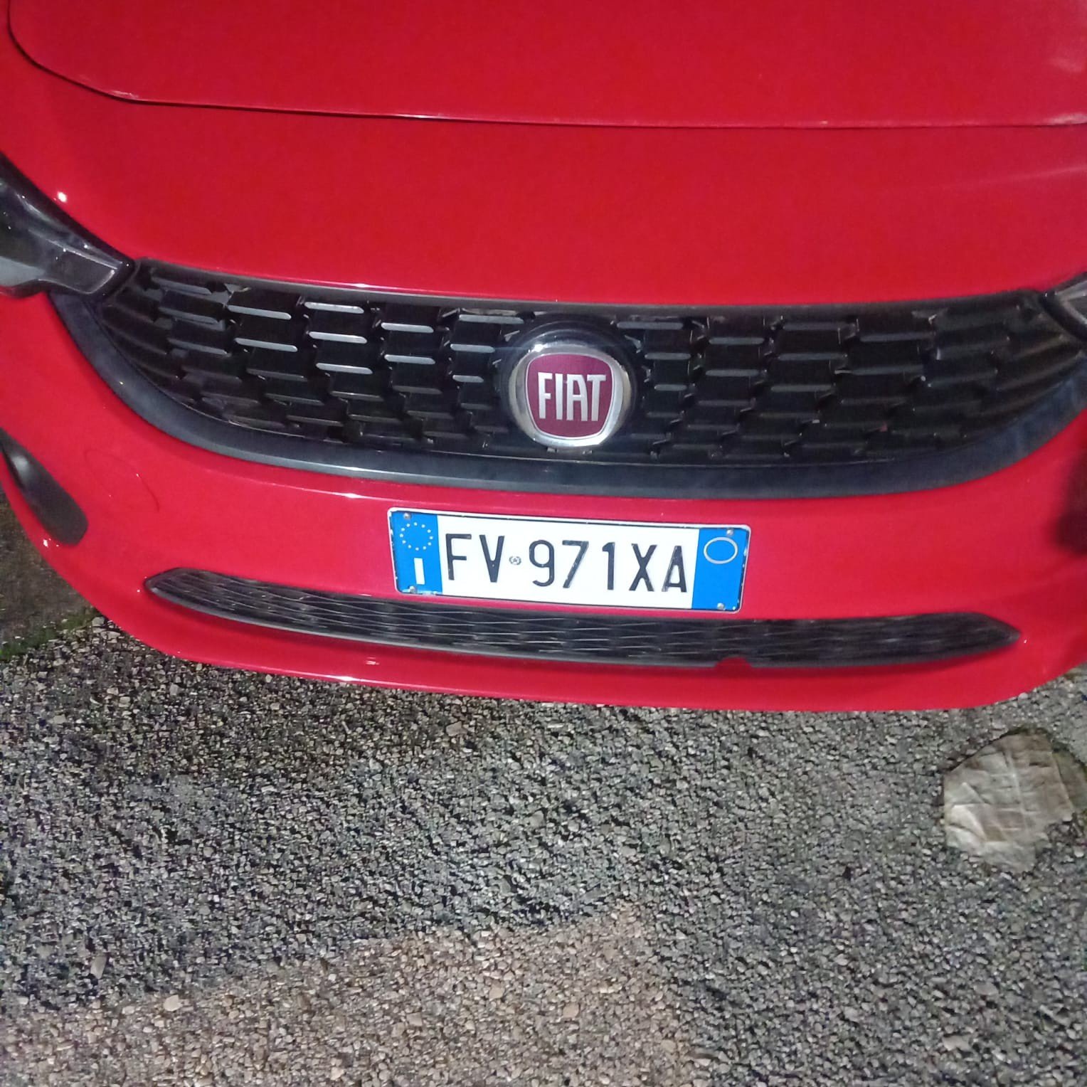 Numer rejestracyjny FV971XA posiada FIAT Tipo