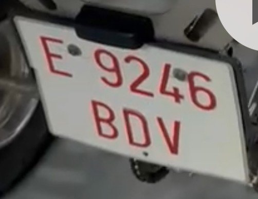 Numer rejestracyjny E9246BDV posiada SUZUKI RMZ 450 4T