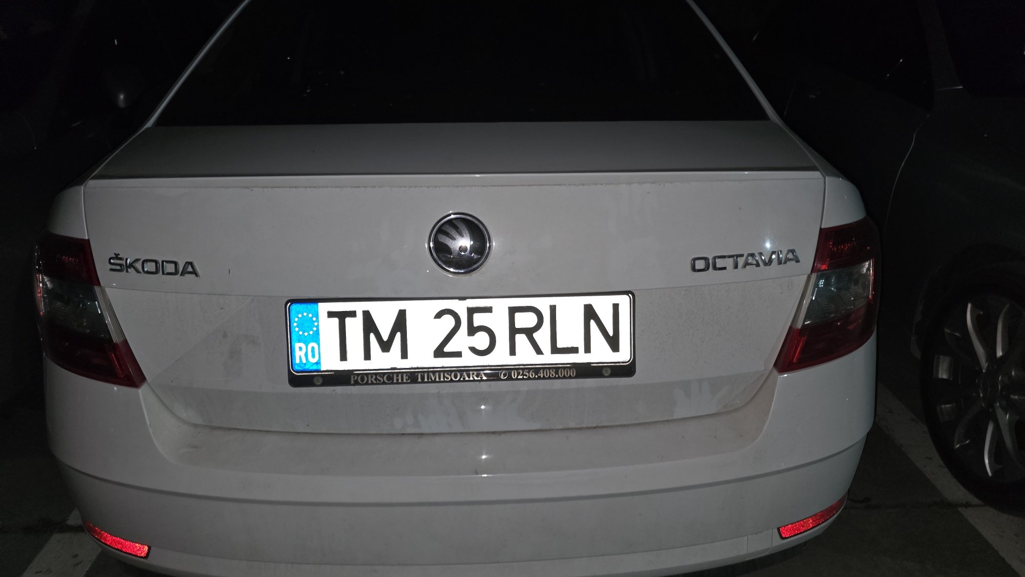 Numer rejestracyjny TM25RLN posiada Škoda Octavia