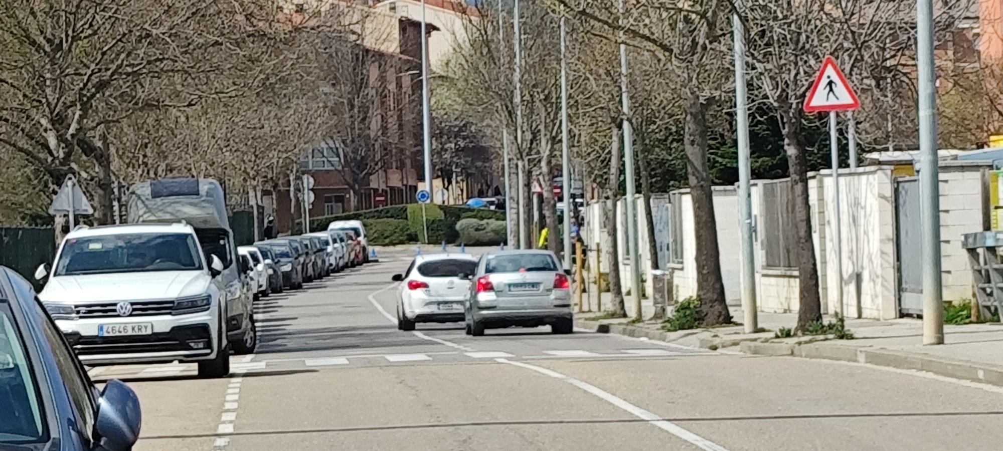 Numer rejestracyjny 4646KRY posiada VOLKSWAGEN TIGUAN