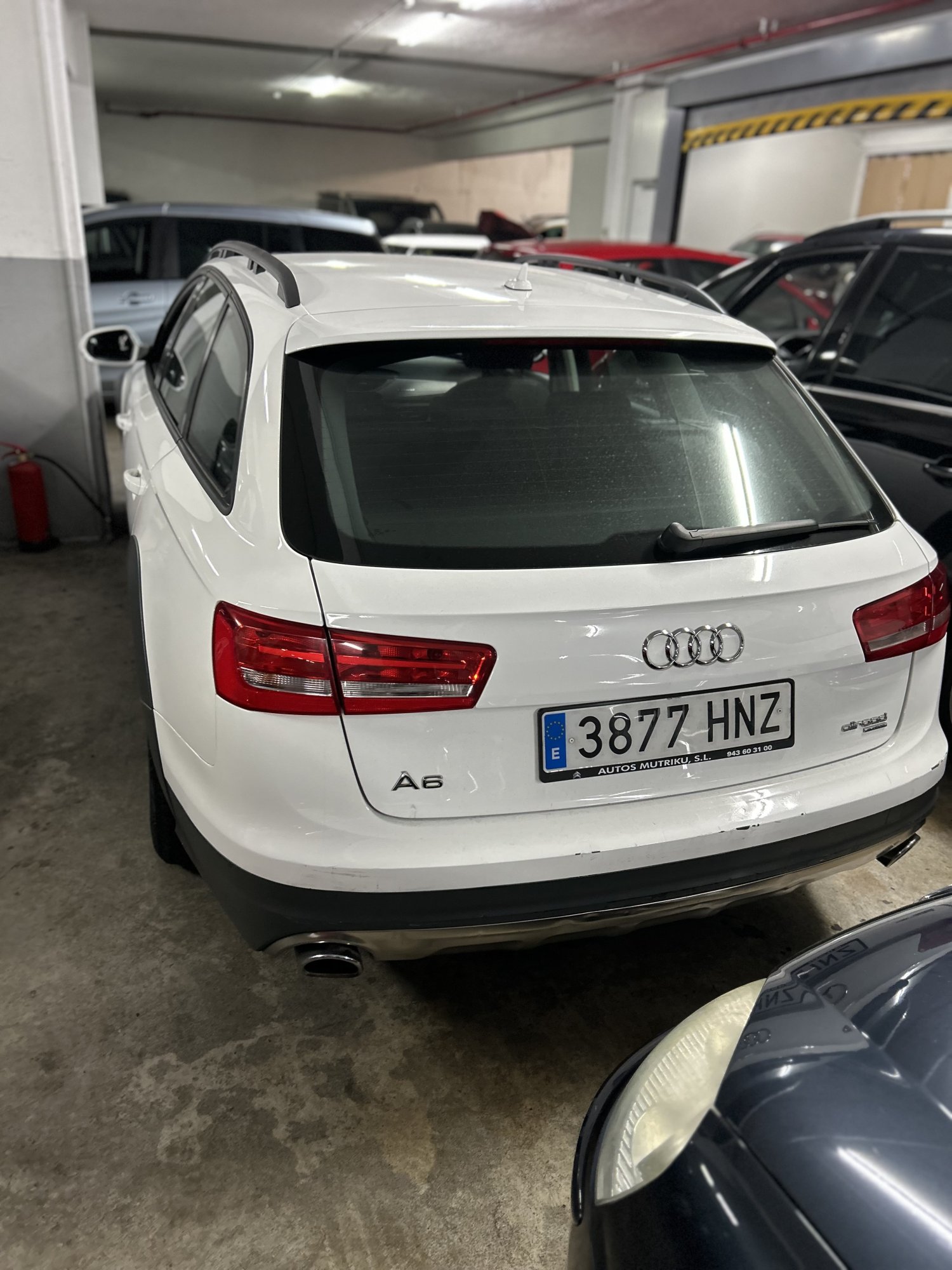 Numer rejestracyjny 3440GDM posiada MERCEDES C (203)