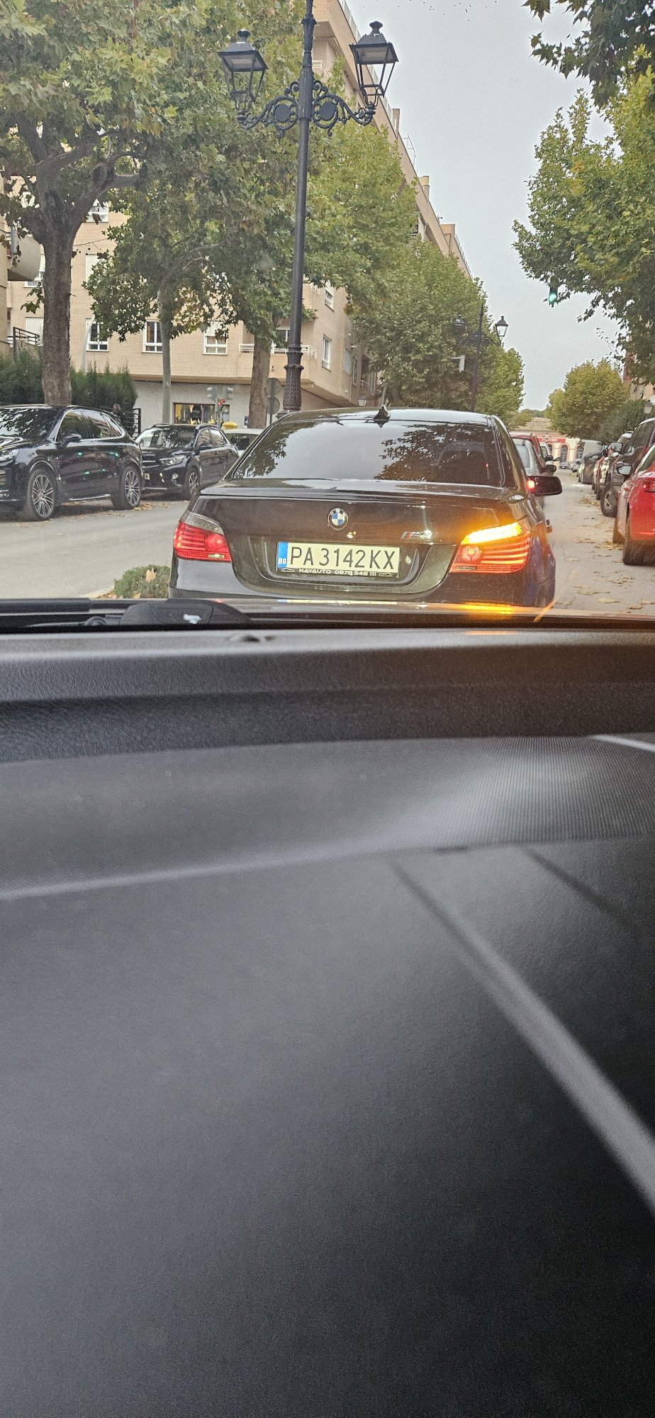 Numer rejestracyjny PA3142KK posiada BMW 