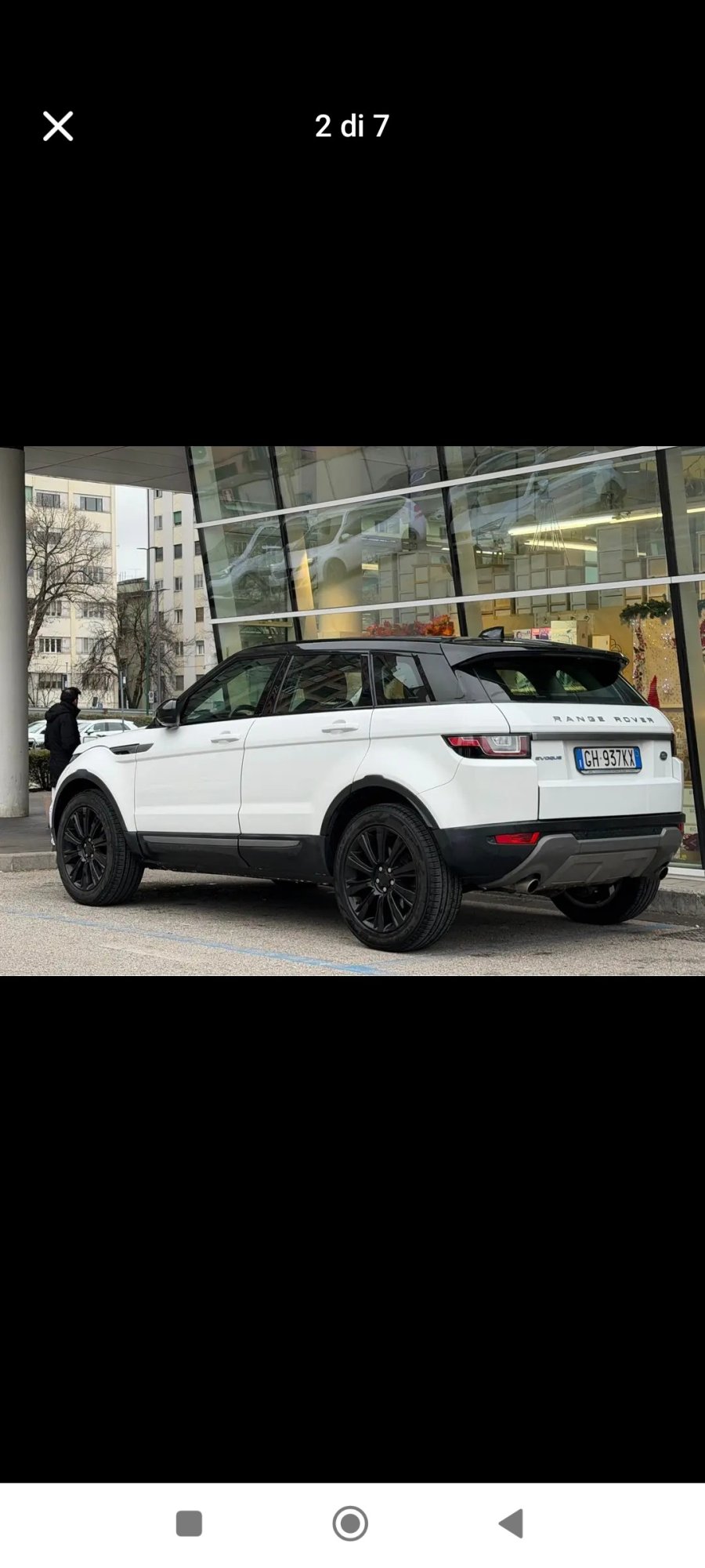 Numer rejestracyjny GH937KX posiada LAND ROVER RR Evoque 1a serie
