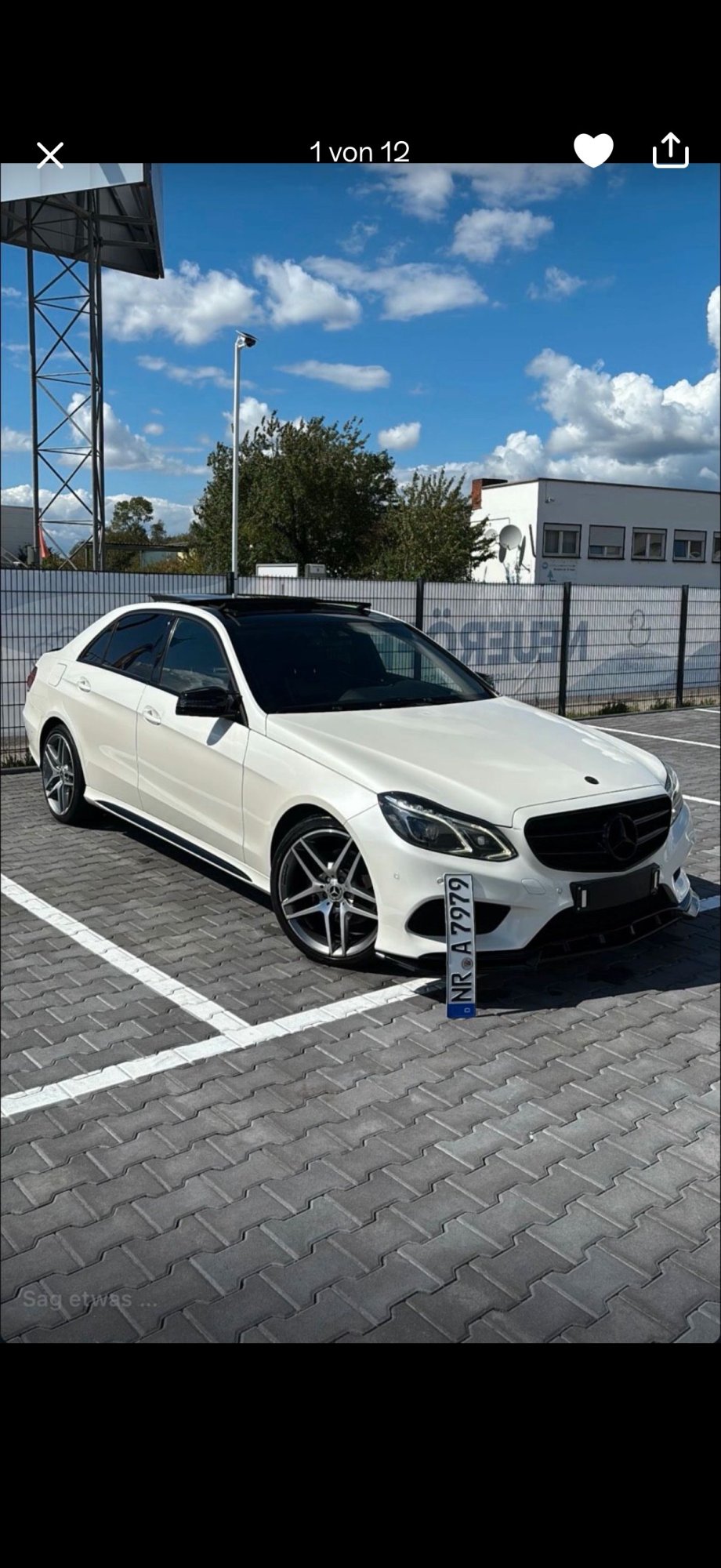 Numer rejestracyjny NRA7979 posiada Mercedes 