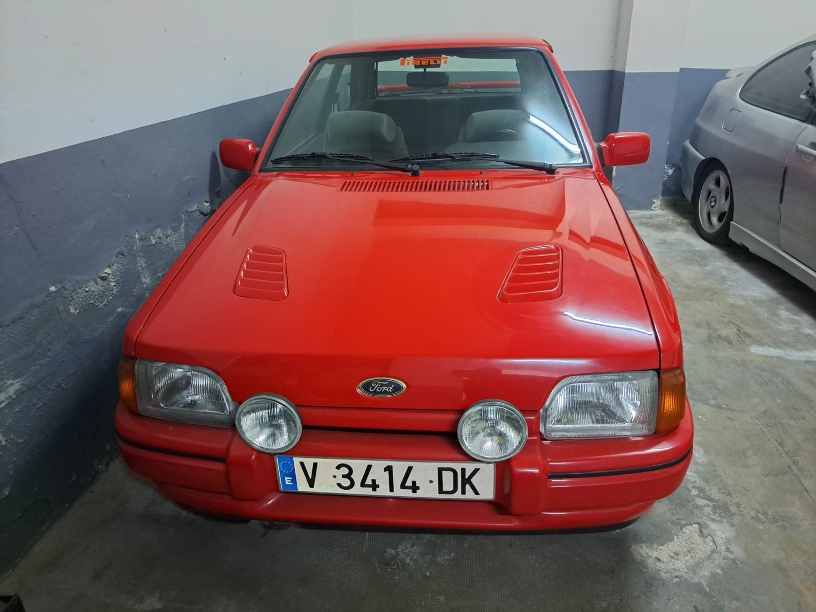 Numer rejestracyjny V3414DK posiada FORD ESCORT