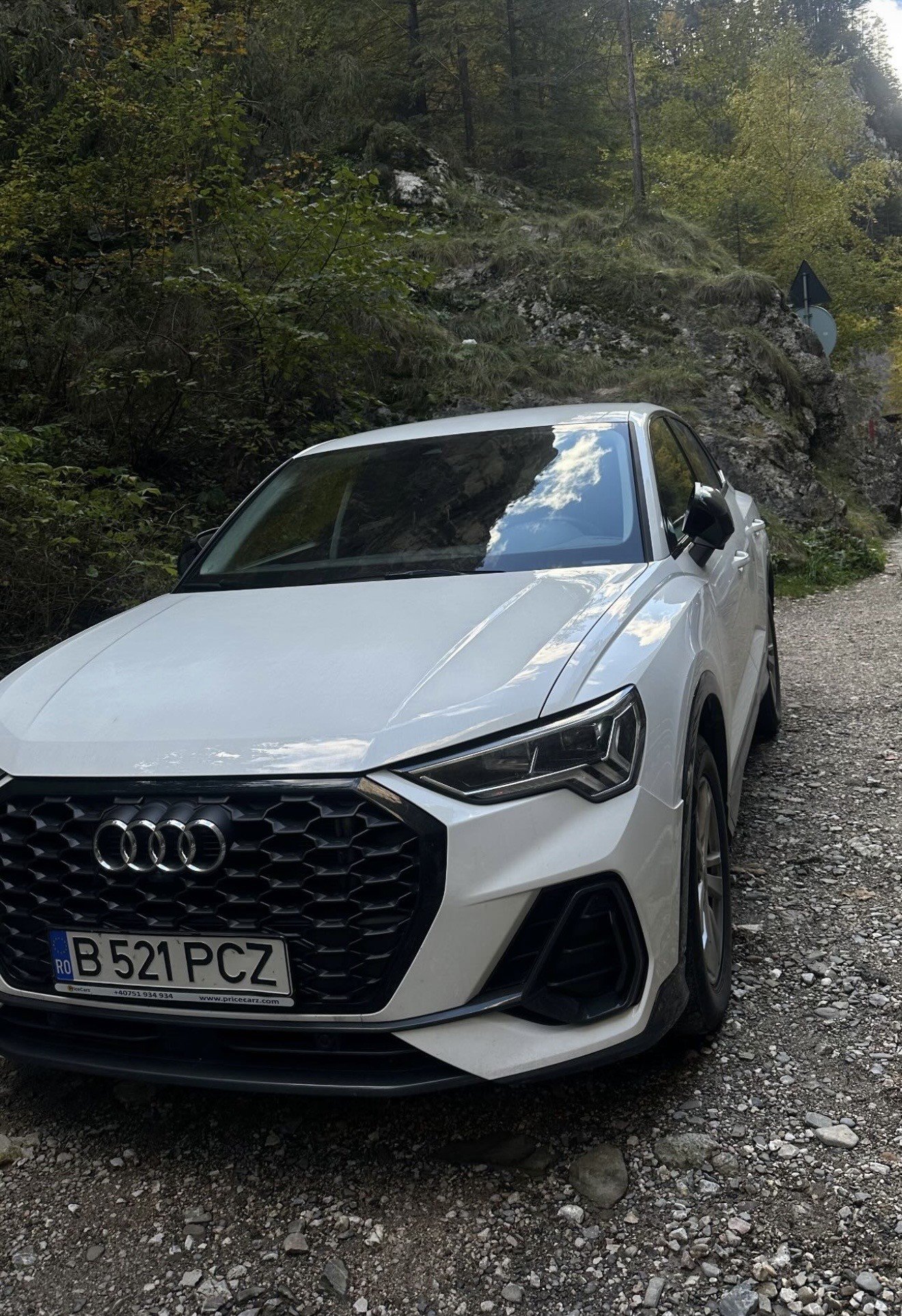 Numer rejestracyjny B521PCZ posiada Audi Q3