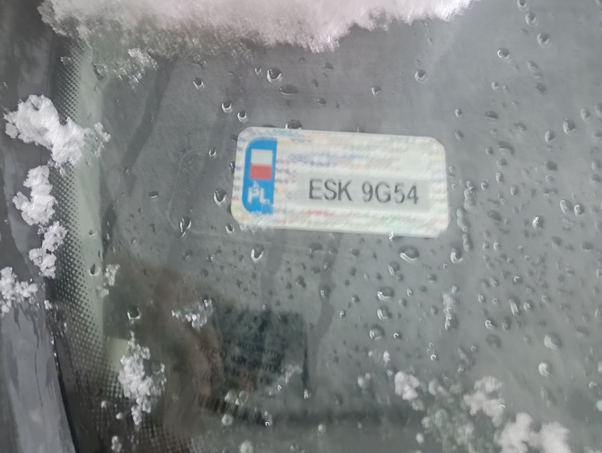 Numer rejestracyjny ESK 9G54 posiada PEUGEOT 308 - ESK9G54