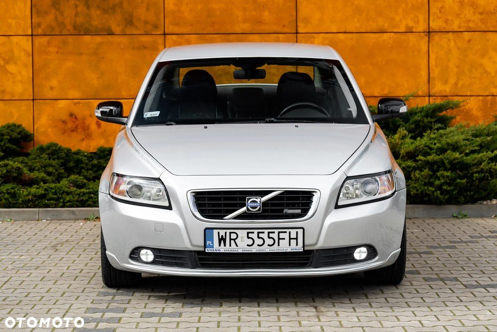 Numer rejestracyjny WR 555FH posiada VOLVO S40 2.0D - WR555FH Numer rejestracyjny WR 555FH posiada VOLVO S40 2.0D - WR555FH