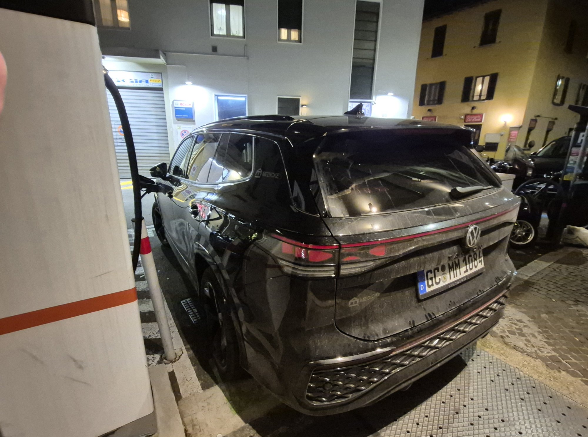 Numer rejestracyjny GCMM1084 posiada Volkswagen ID.4