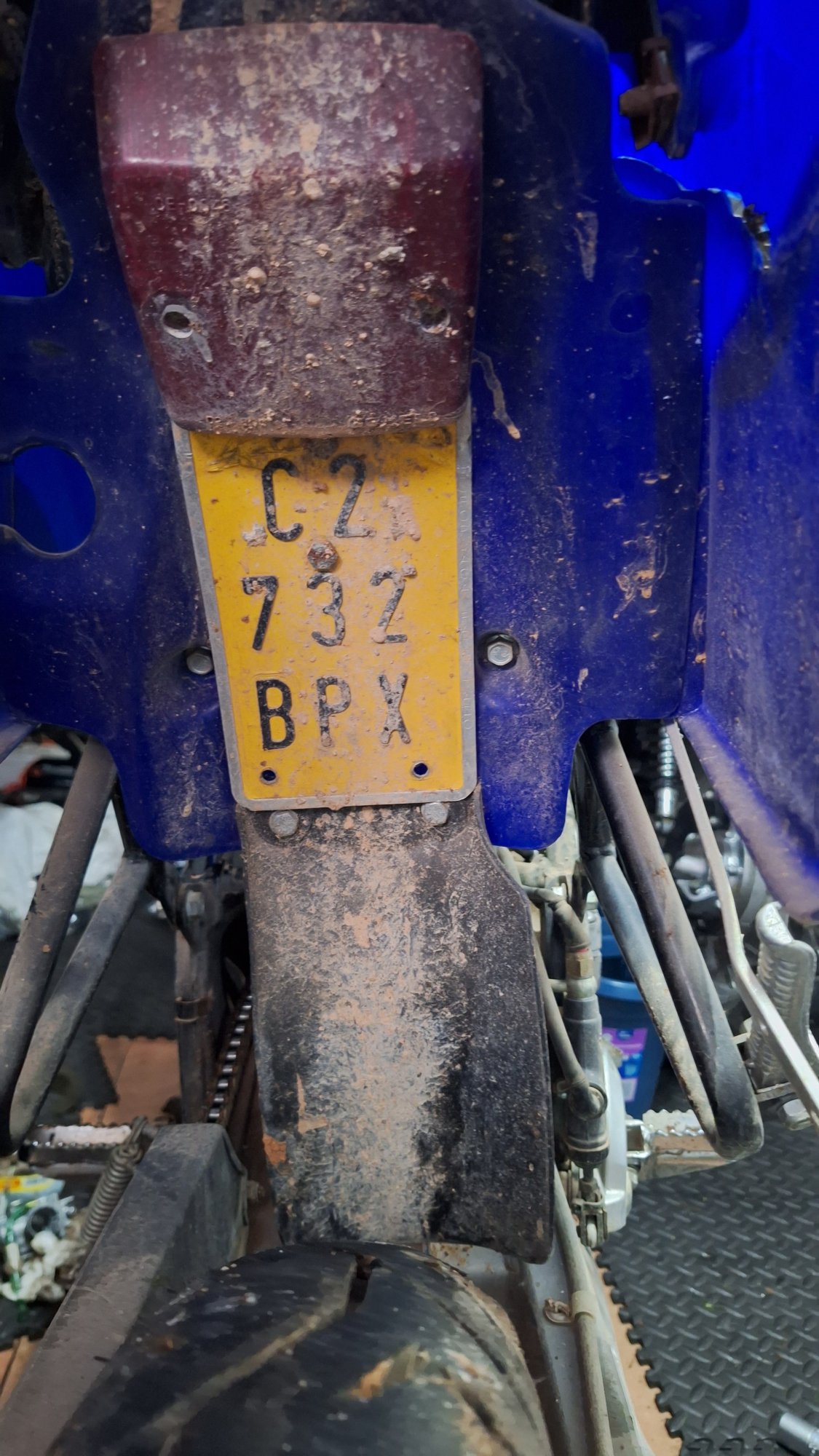 Numer rejestracyjny C2732BPX posiada  