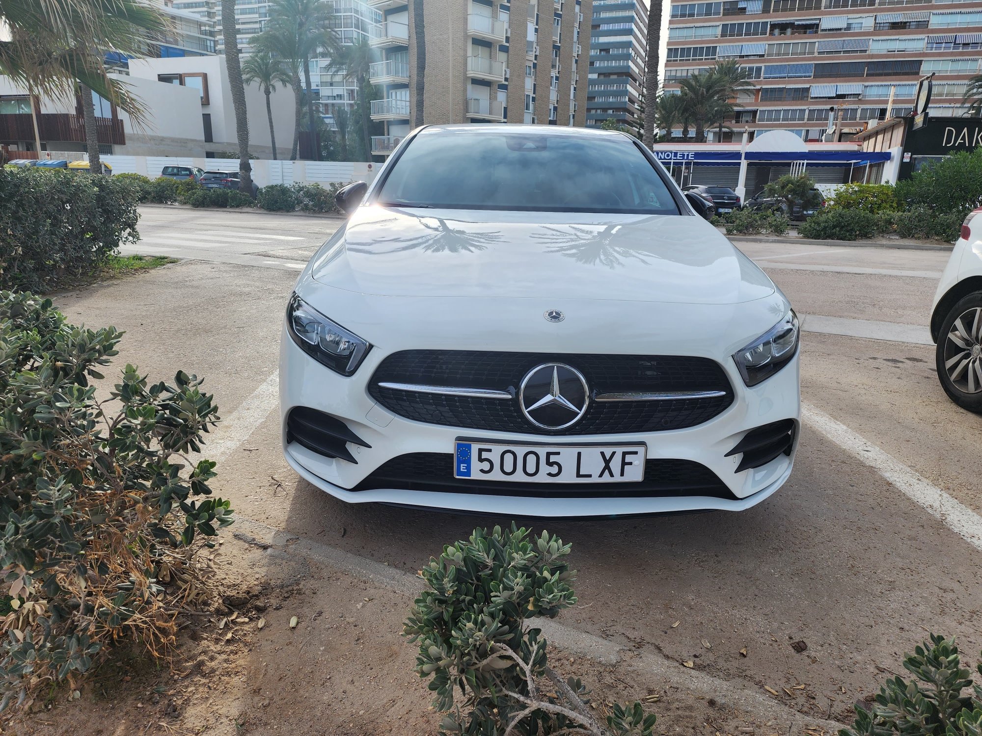 Numer rejestracyjny 5005LXF posiada MERCEDES A (177) Numer rejestracyjny 5005LXF posiada MERCEDES A (177)