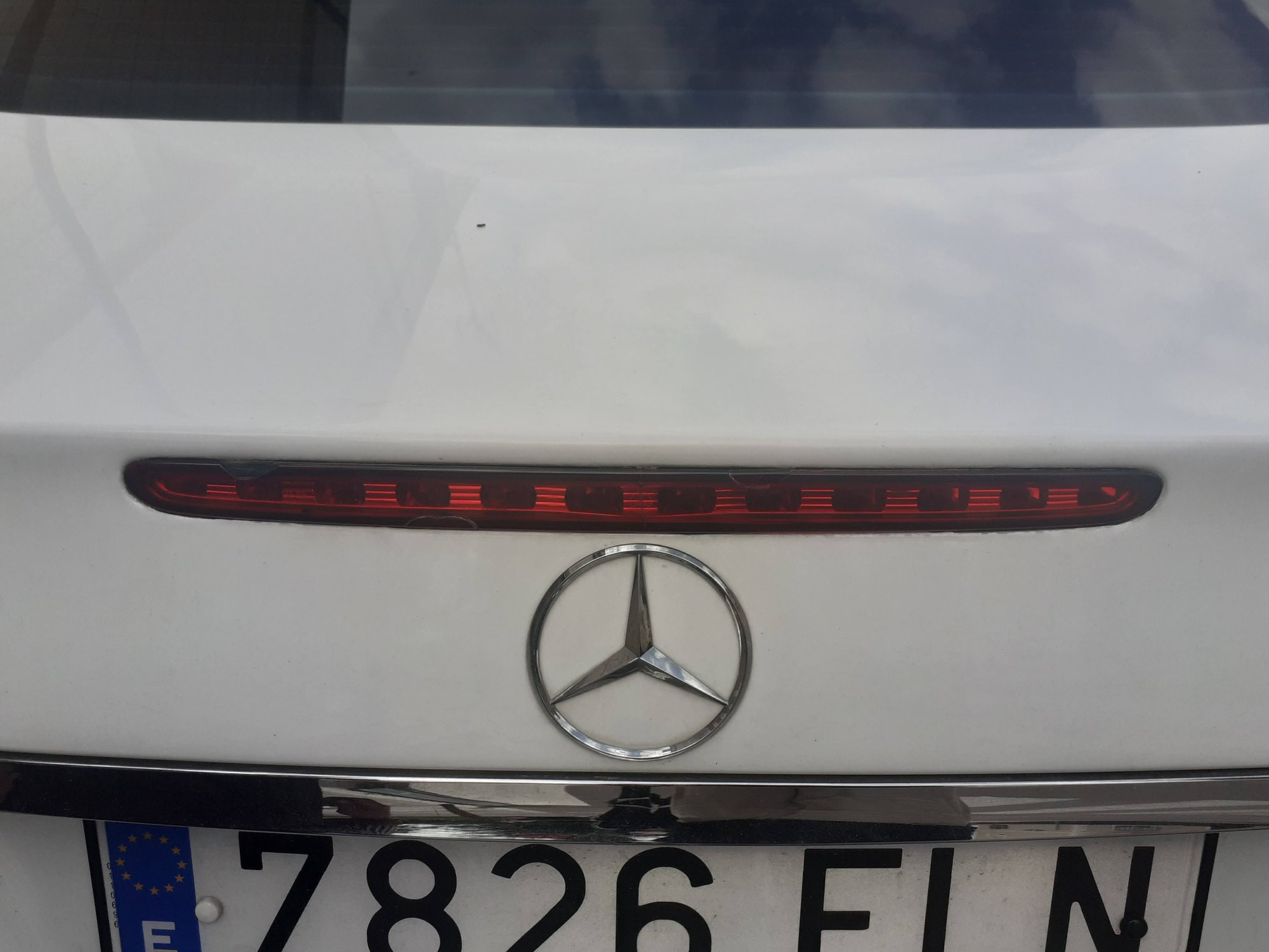 Numer rejestracyjny 7826FLN posiada MERCEDES E (211) Numer rejestracyjny 7826FLN posiada MERCEDES E (211)