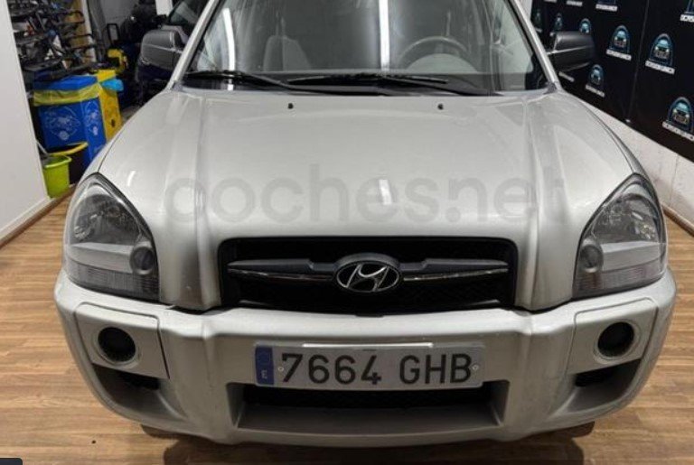 Numer rejestracyjny 7664GHB posiada HYUNDAI TUCSON