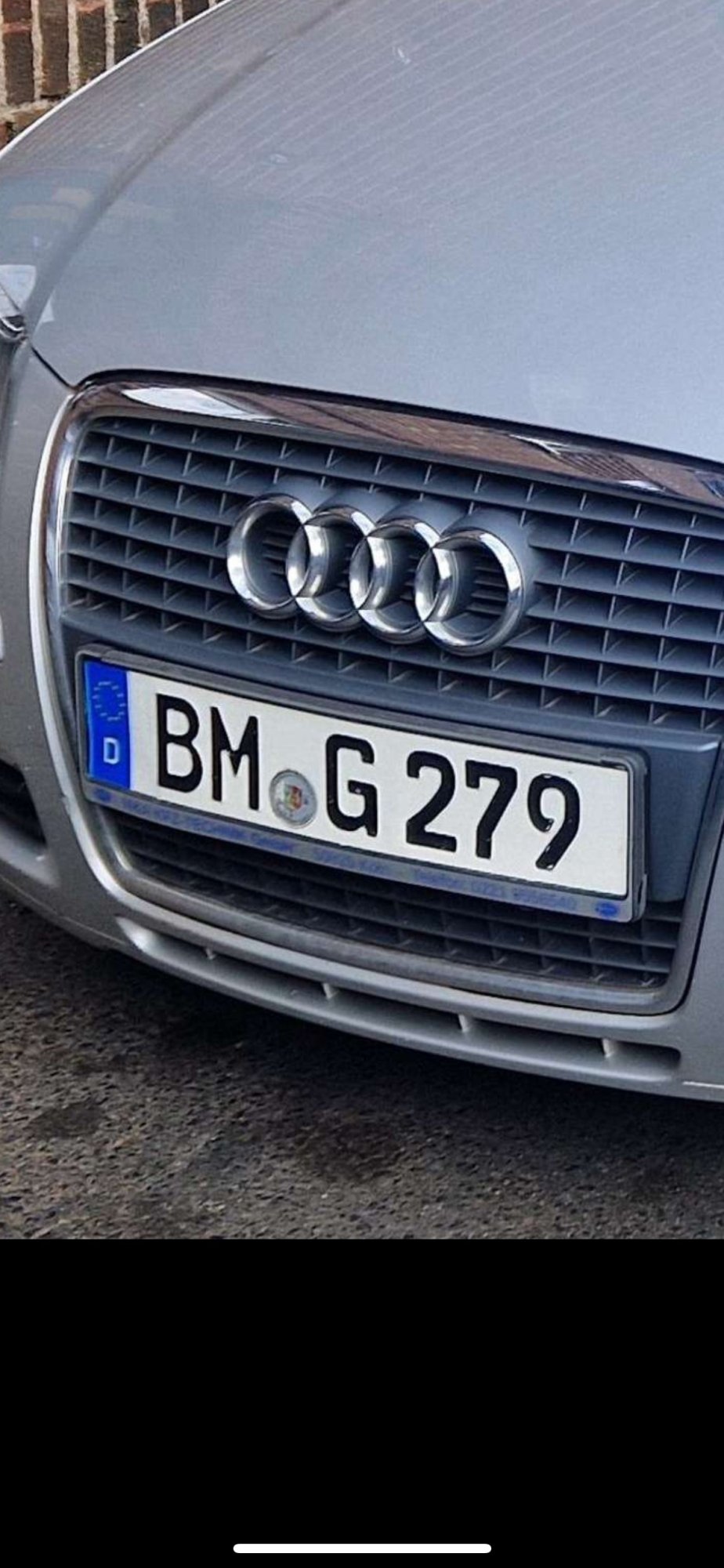 Numer rejestracyjny BMG279 posiada Audi 