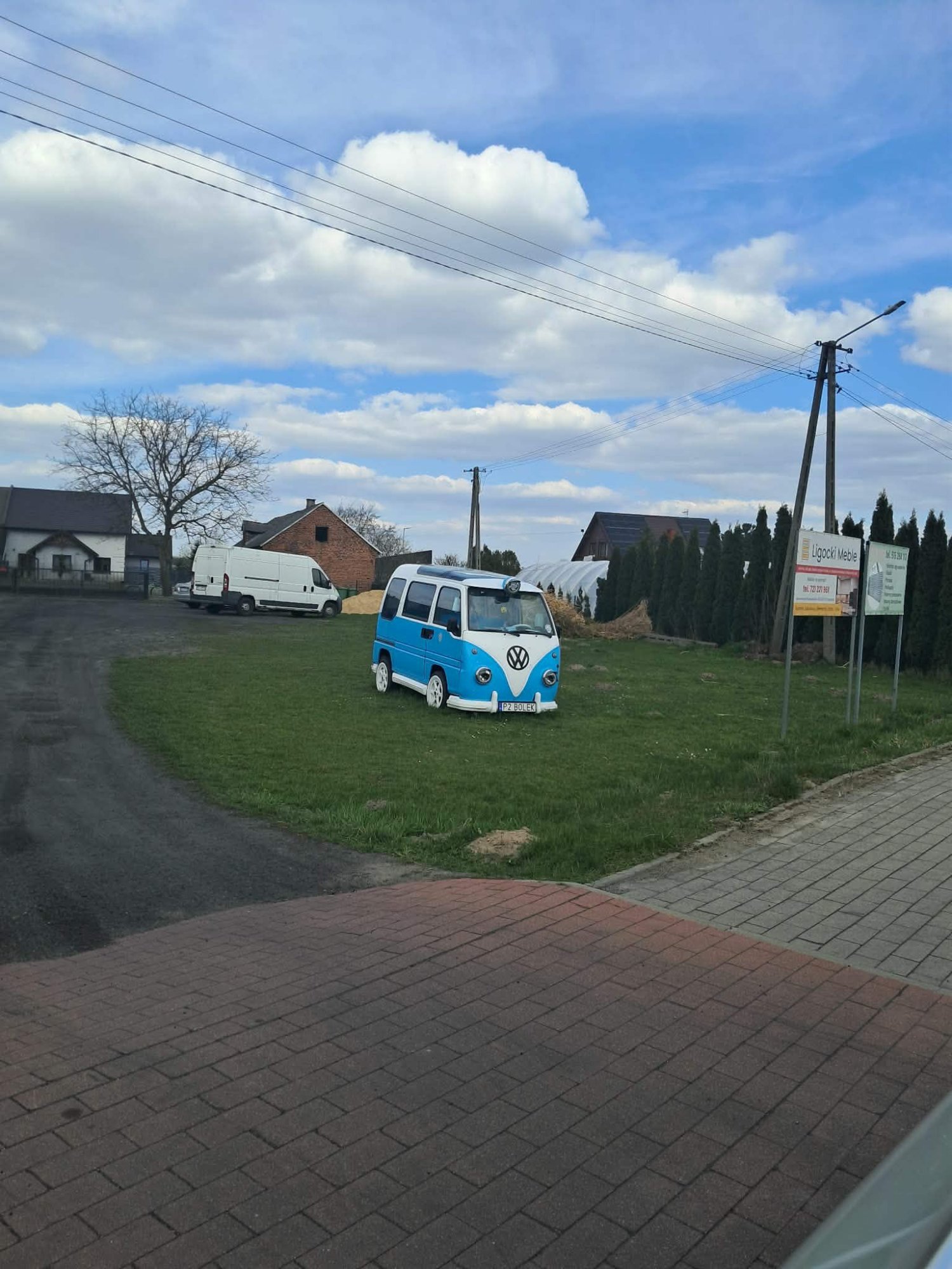 Numer rejestracyjny P2BOLEK posiada SUBARU Libero 4WD Kat. 1.6t SDX