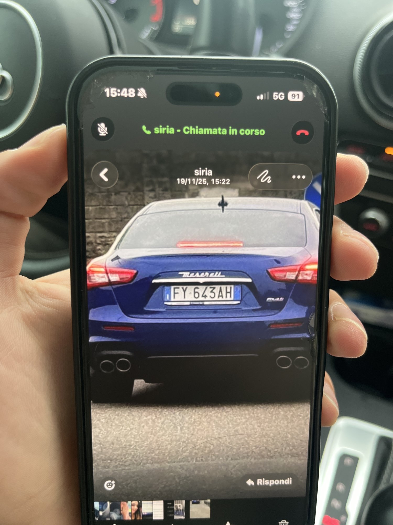 Numer rejestracyjny FY643AH posiada MASERATI Ghibli