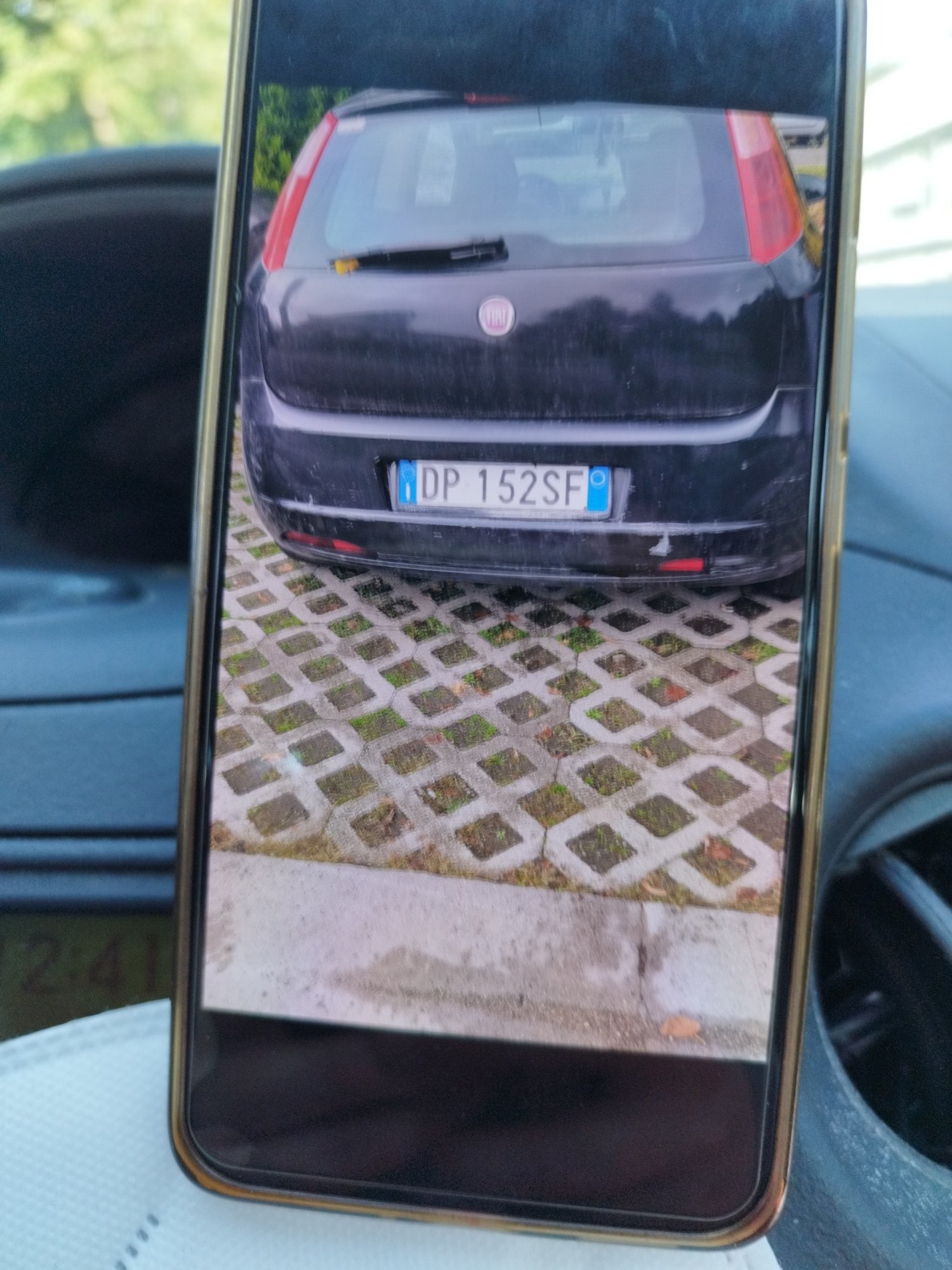 Numer rejestracyjny DP152SF posiada FIAT Grande Punto Numer rejestracyjny DP152SF posiada FIAT Grande Punto