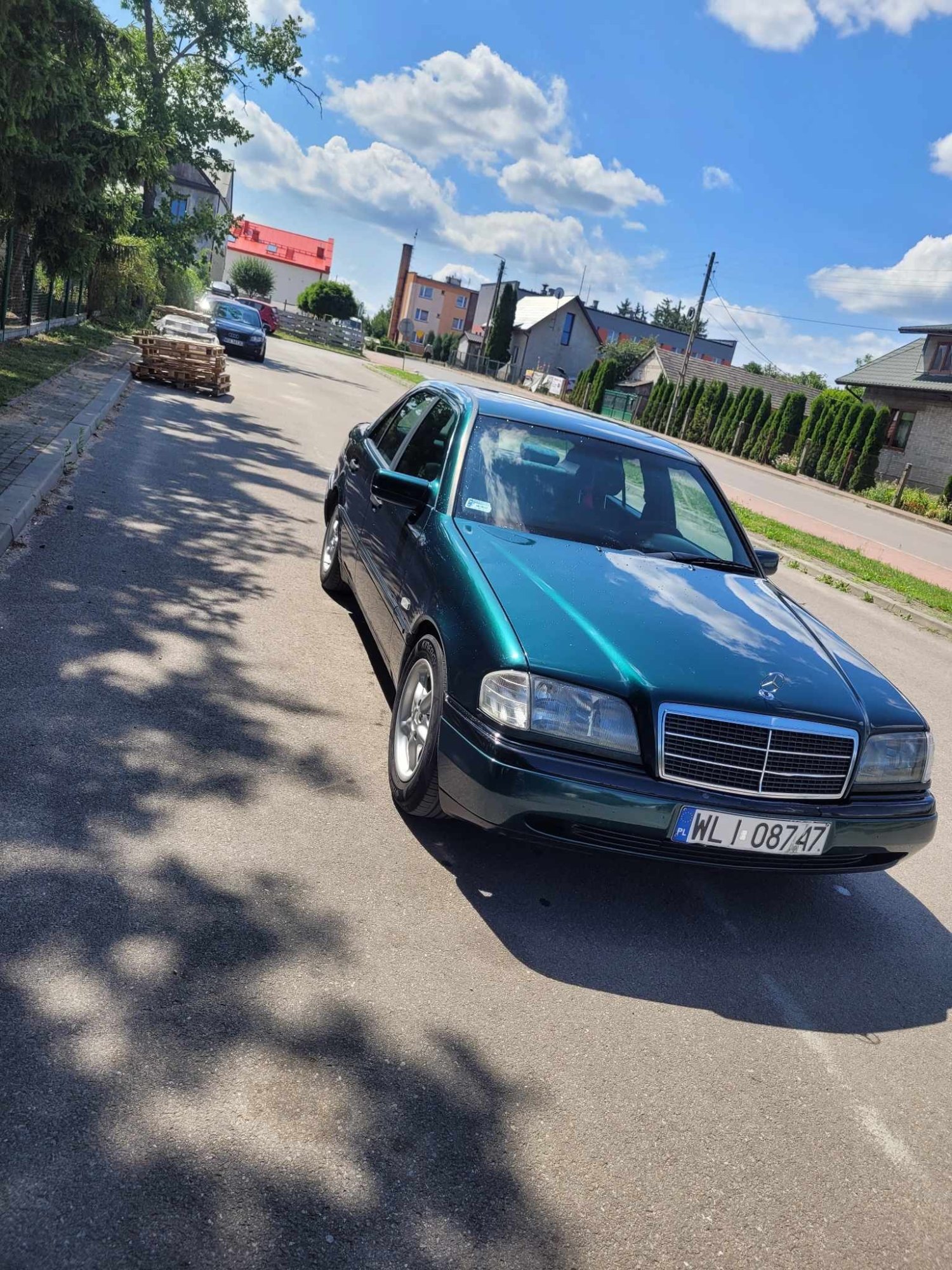 Numer rejestracyjny WL 08747 posiada OPEL ASTRA - WL08747