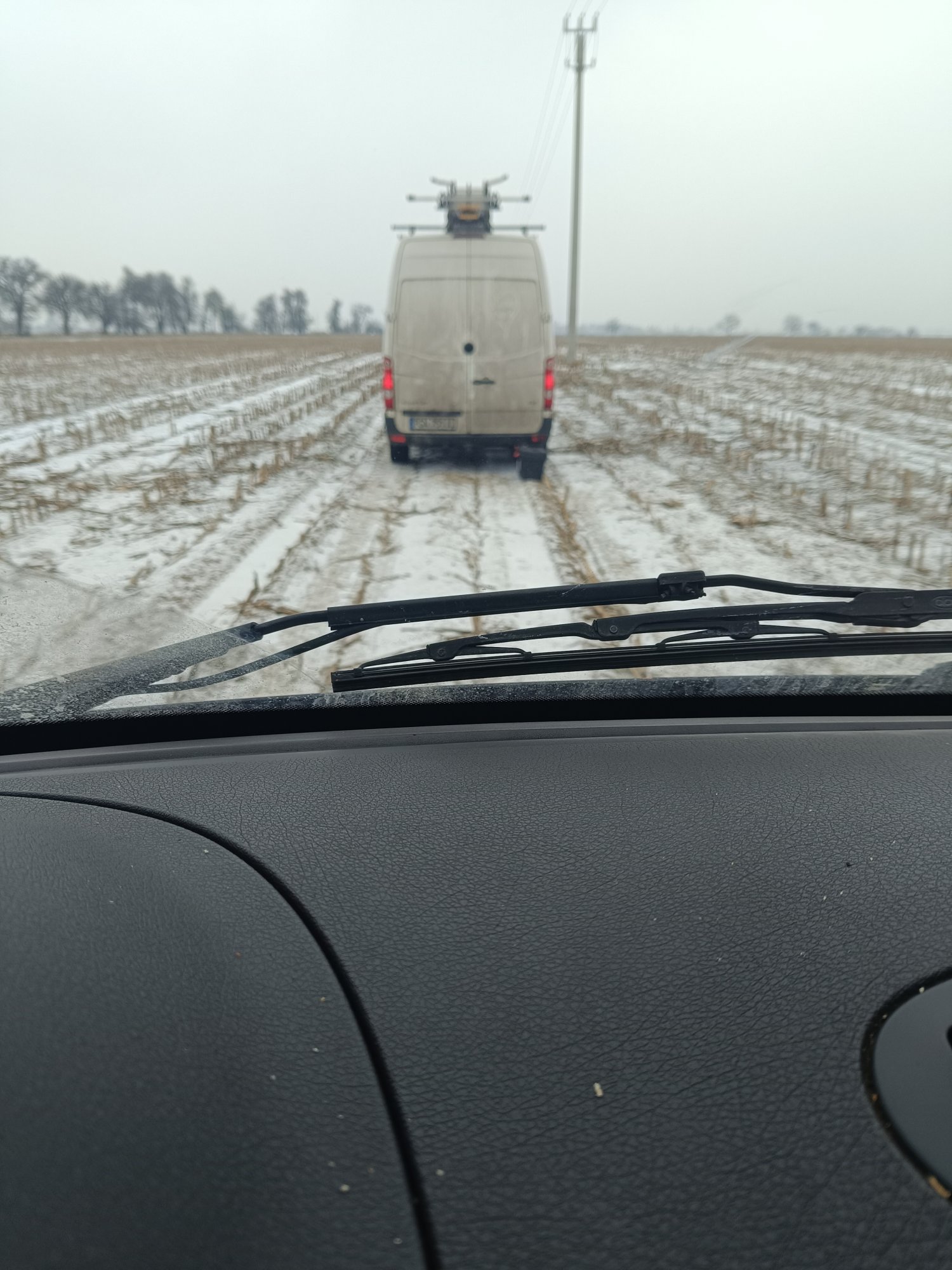 Numer rejestracyjny PGN 751JL posiada VOLKSWAGEN CRAFTER - PGN751JL