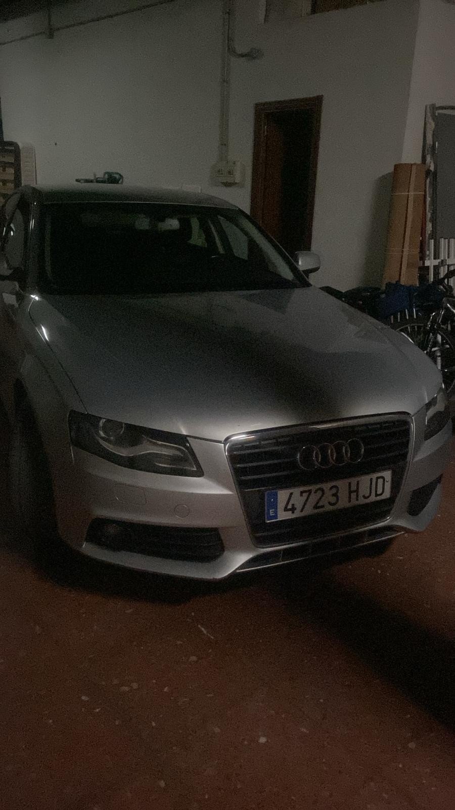 Numer rejestracyjny 4723HJD posiada AUDI A4