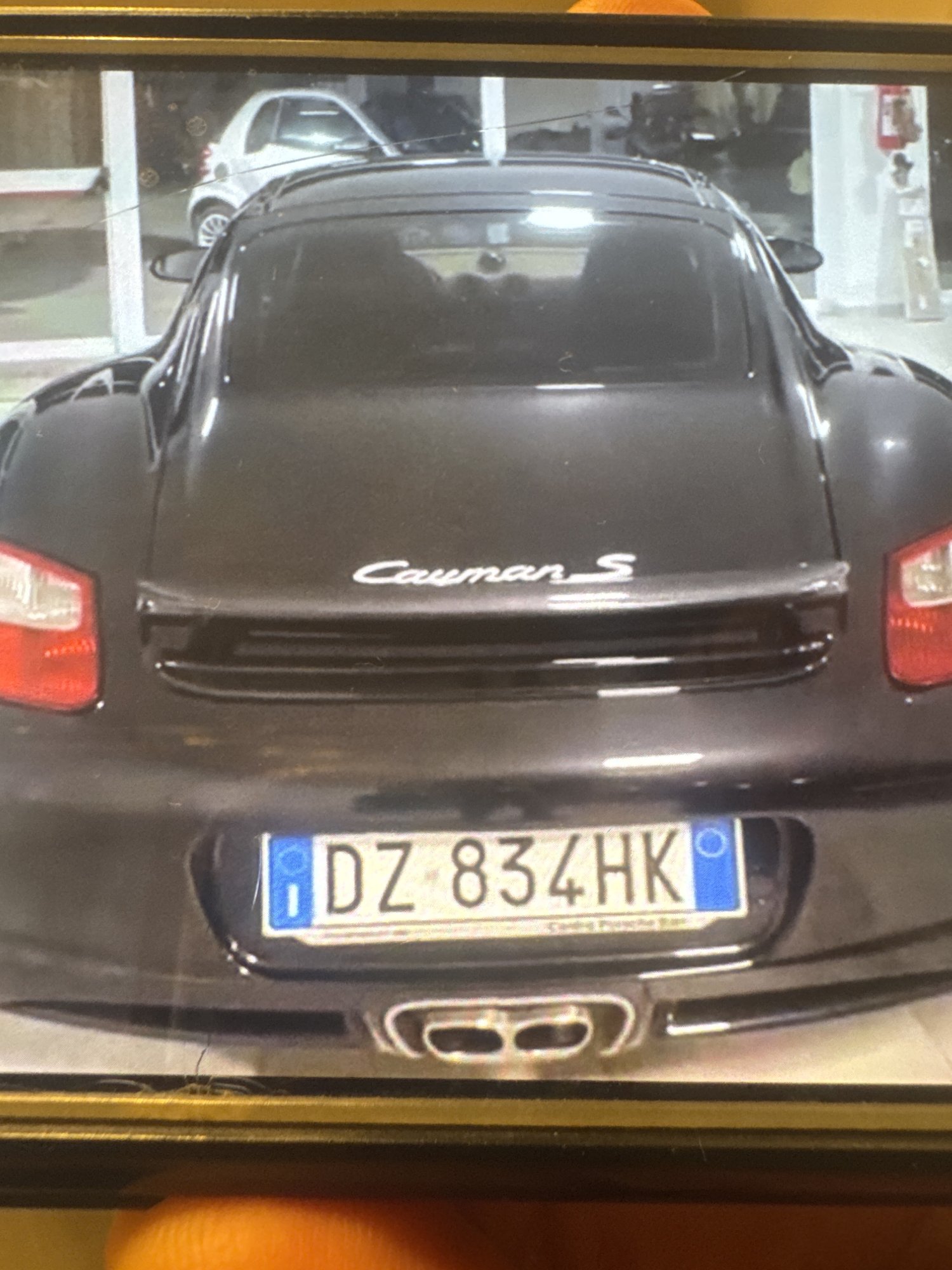 Numer rejestracyjny DZ834HK posiada PORSCHE Cayman