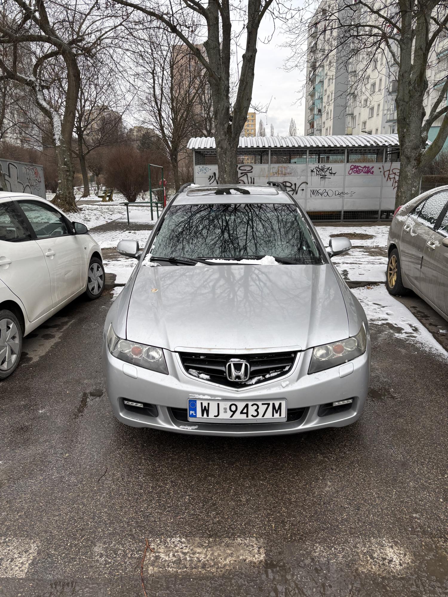 Numer rejestracyjny WJ 9437M posiada HONDA Accord 2.2 CTDi MR`03 E3 Tourer Executive - WJ9437M