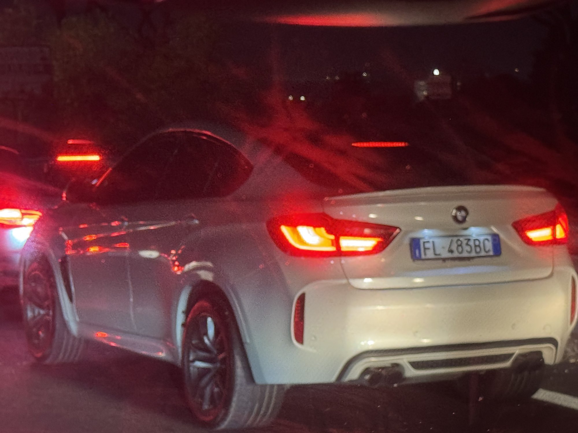 Numer rejestracyjny FL483BC posiada BMW X6 Numer rejestracyjny FL483BC posiada BMW X6