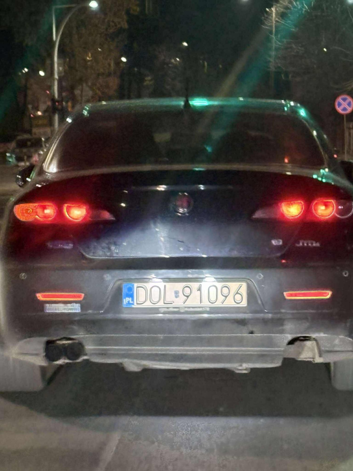 Numer rejestracyjny DOL 91096 posiada ALFA ROMEO 159 1.9 JTD - DOL91096