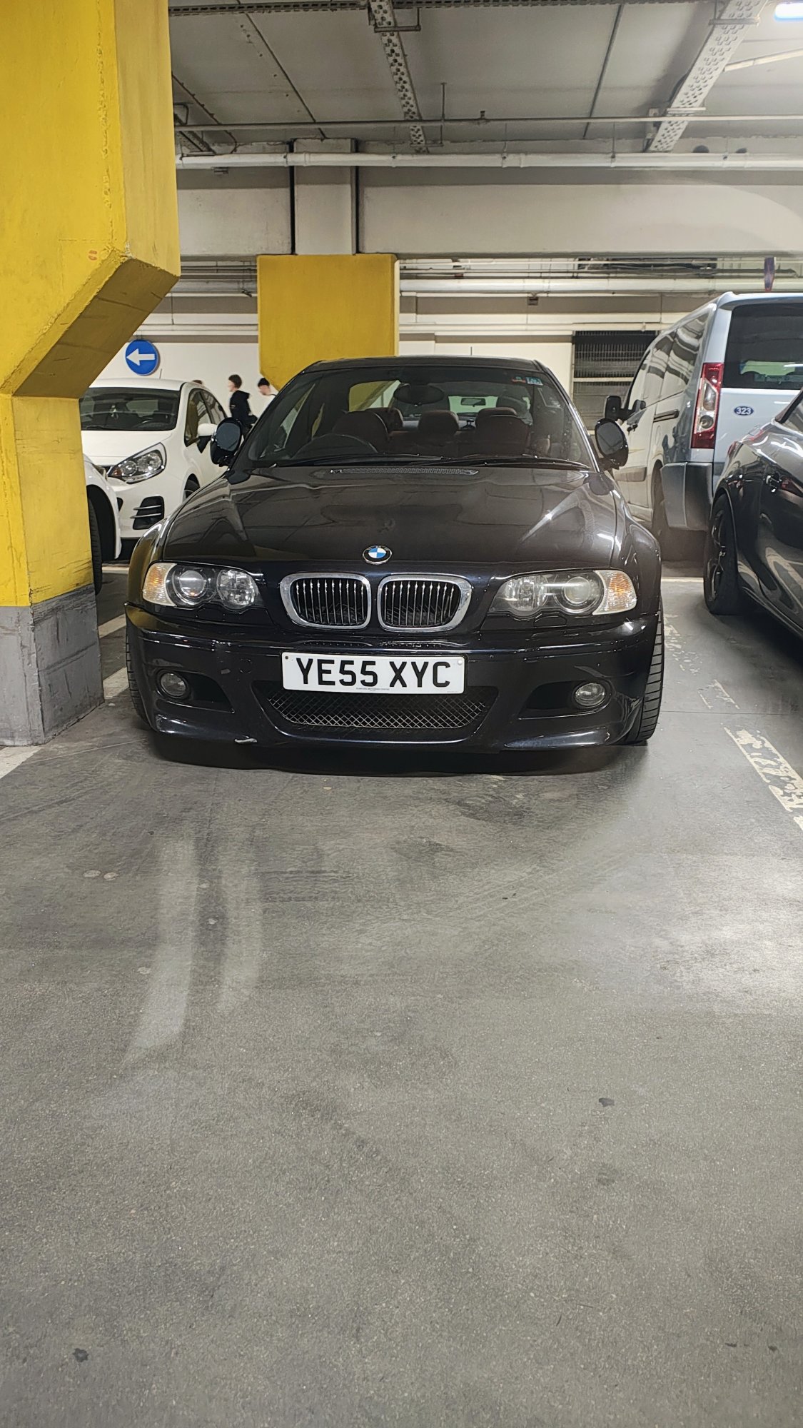 Numer rejestracyjny YE55XYC posiada BMW 3 Series