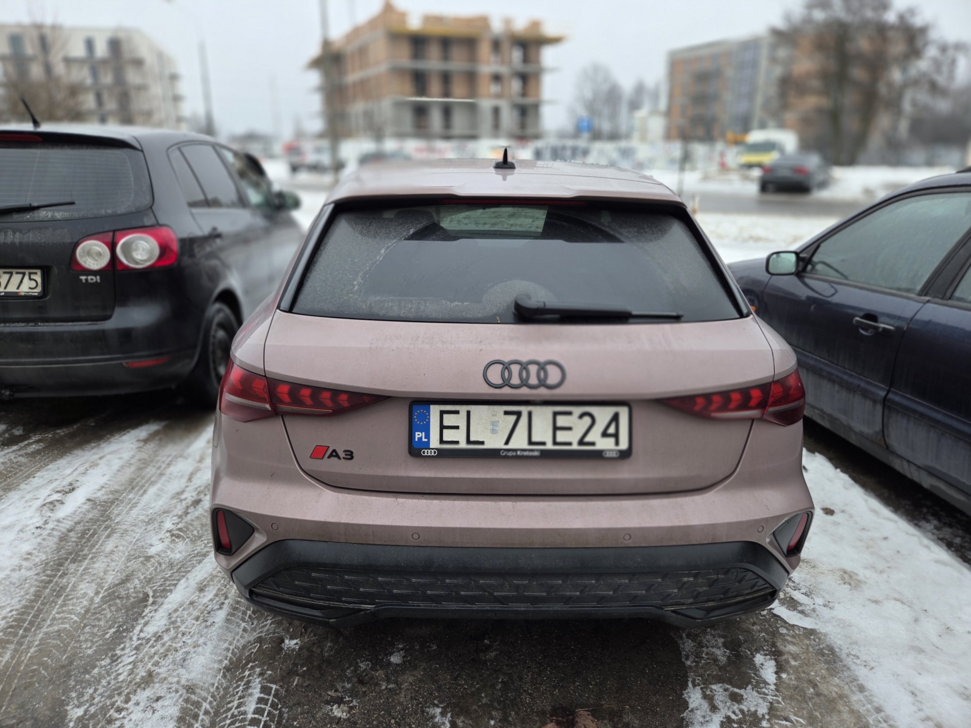 Numer rejestracyjny EL 7LE24 posiada AUDI A3 SPORTBACK - EL7LE24 Numer rejestracyjny EL 7LE24 posiada AUDI A3 SPORTBACK - EL7LE24