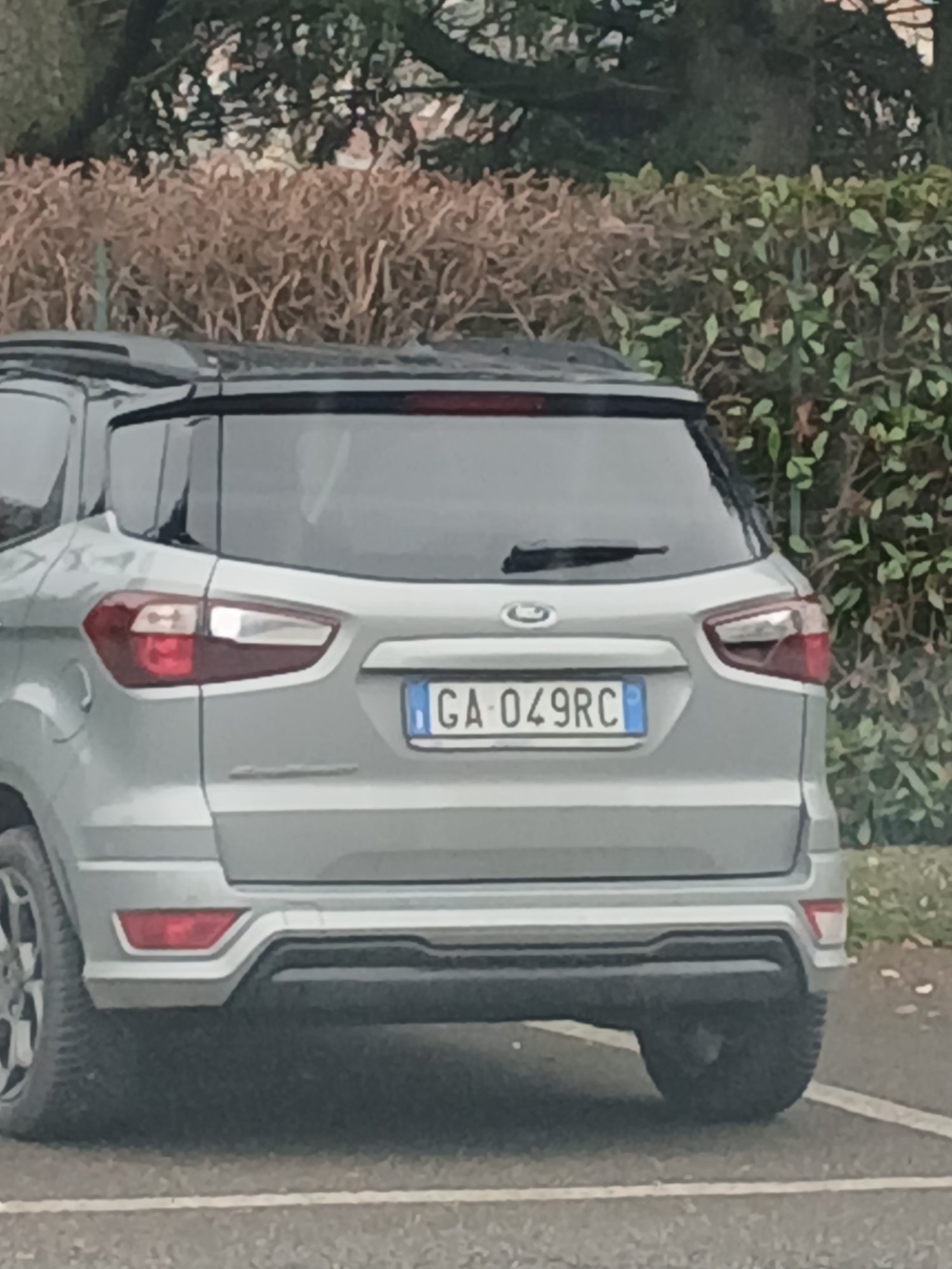 Numer rejestracyjny GA049RC posiada FORD EcoSport