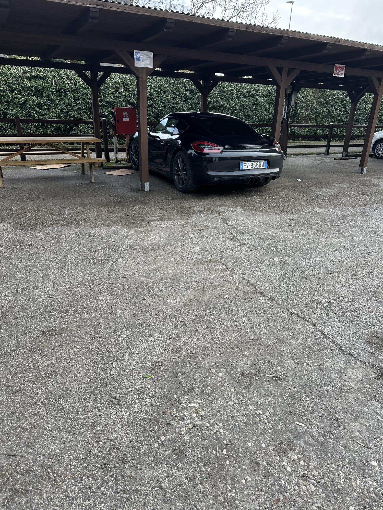 Numer rejestracyjny EV956RM posiada ALFA ROMEO Giulietta