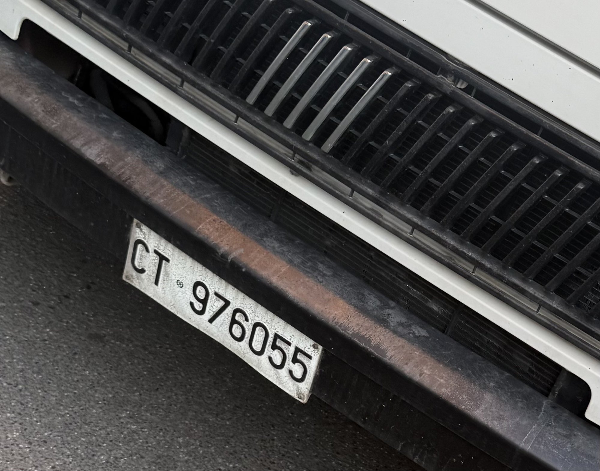 Numer rejestracyjny CT976055 posiada  