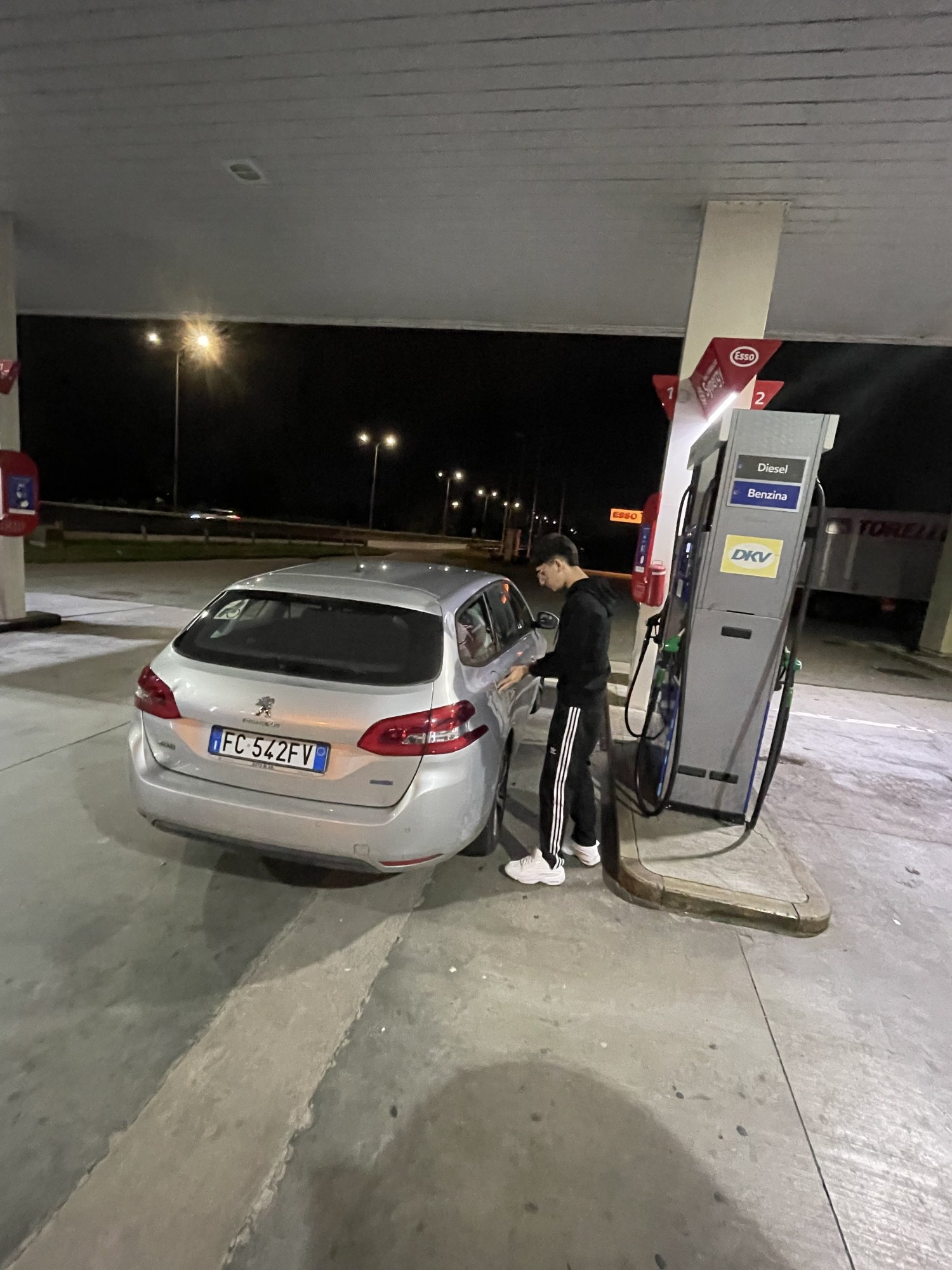 Numer rejestracyjny FC542FV posiada PEUGEOT 308 2a serie Numer rejestracyjny FC542FV posiada PEUGEOT 308 2a serie