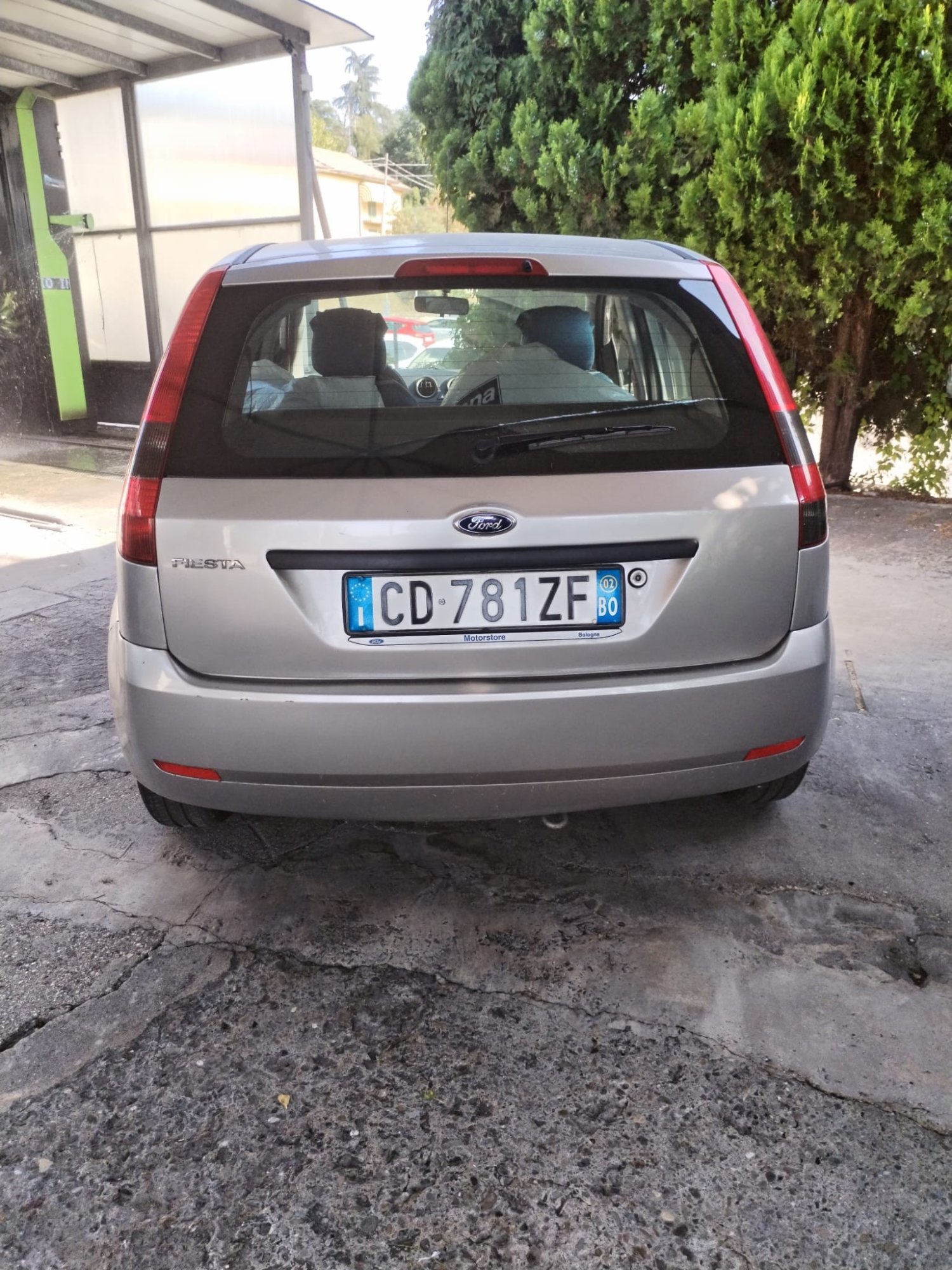 Numer rejestracyjny CD781ZF posiada FORD Fiesta 5a serie