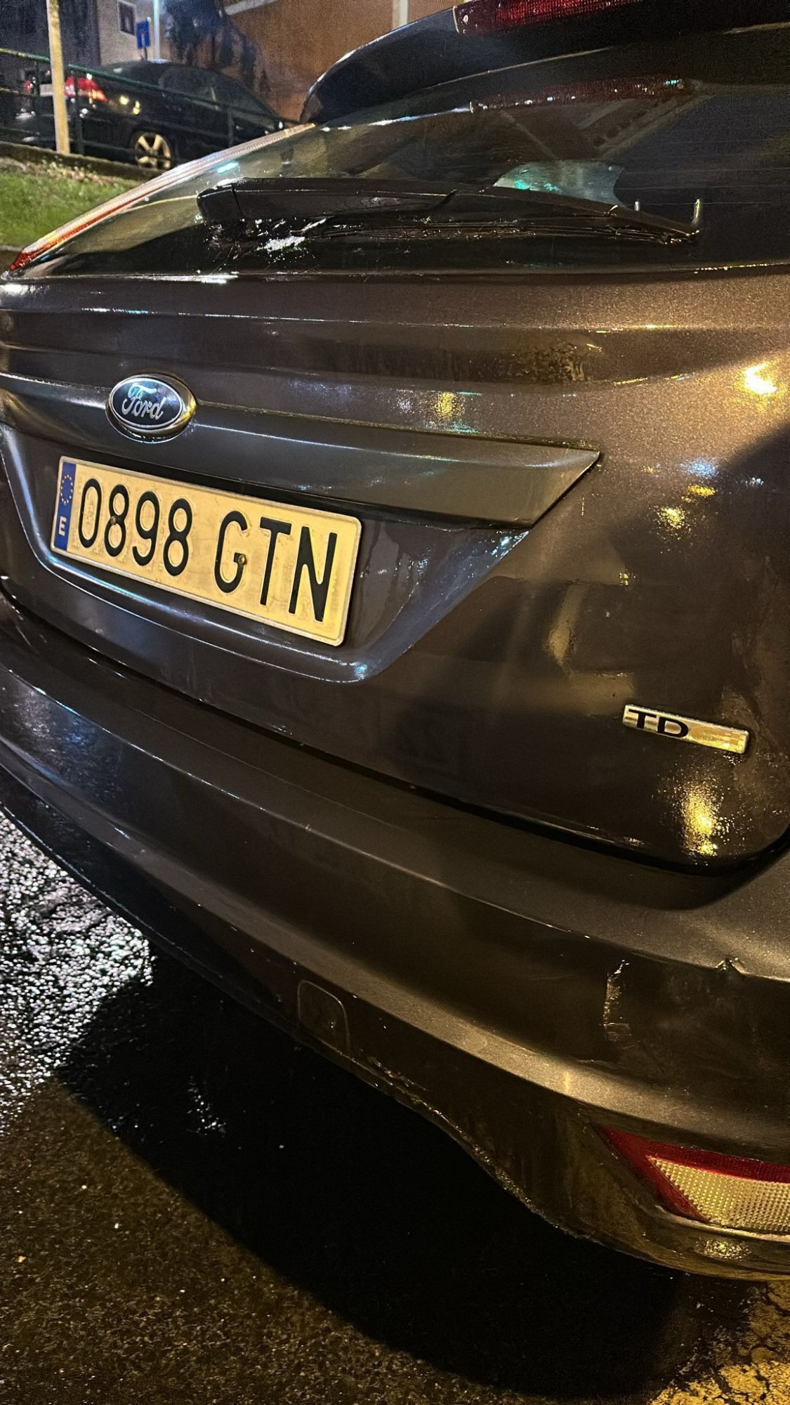 Numer rejestracyjny 0898GTN posiada FORD FOCUS 1.6 TDCI 90 TITANIUM