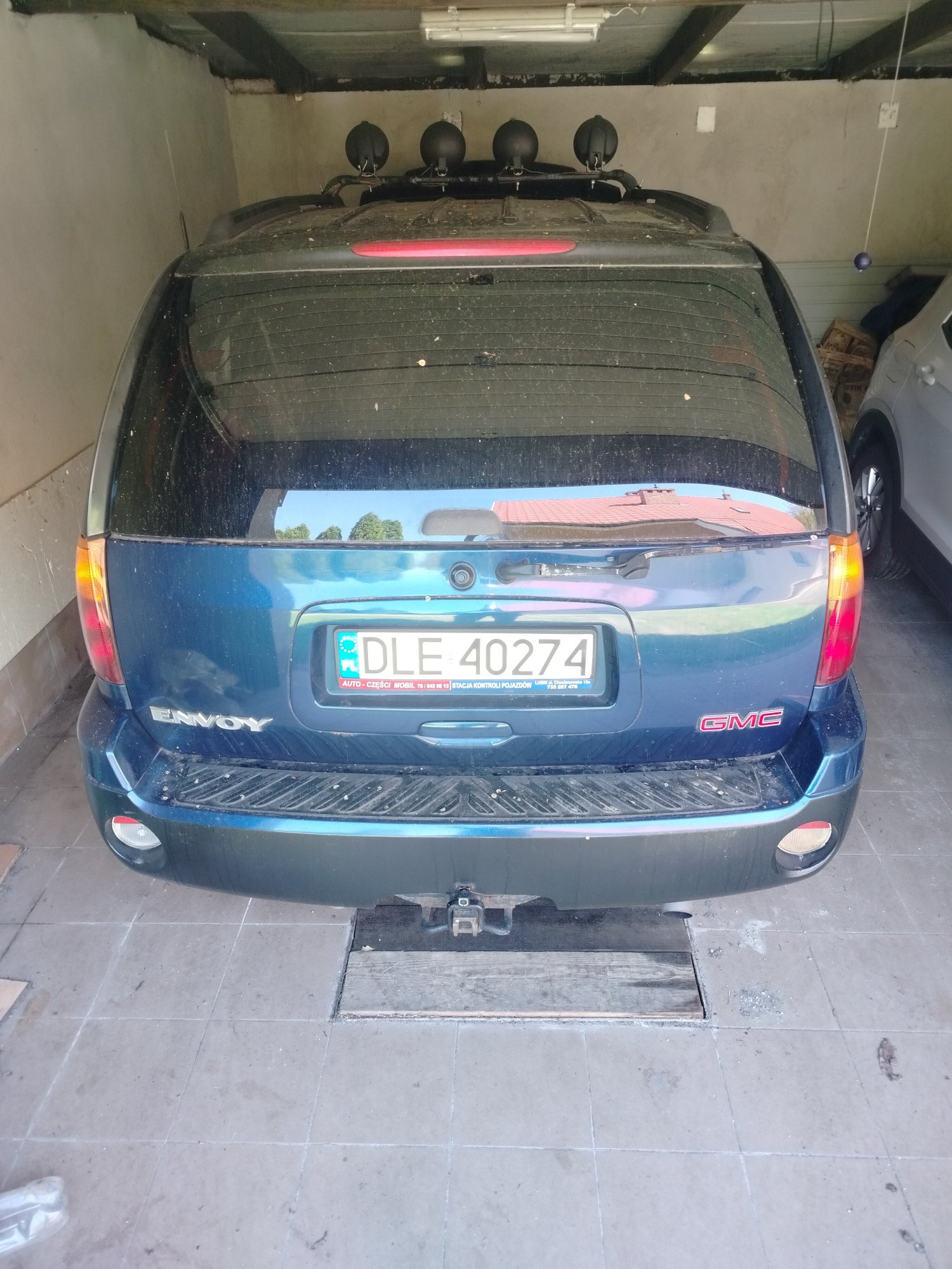 Numer rejestracyjny DLE 40274 posiada GMC Envoy 4.3 MR`98 4WD - DLE40274