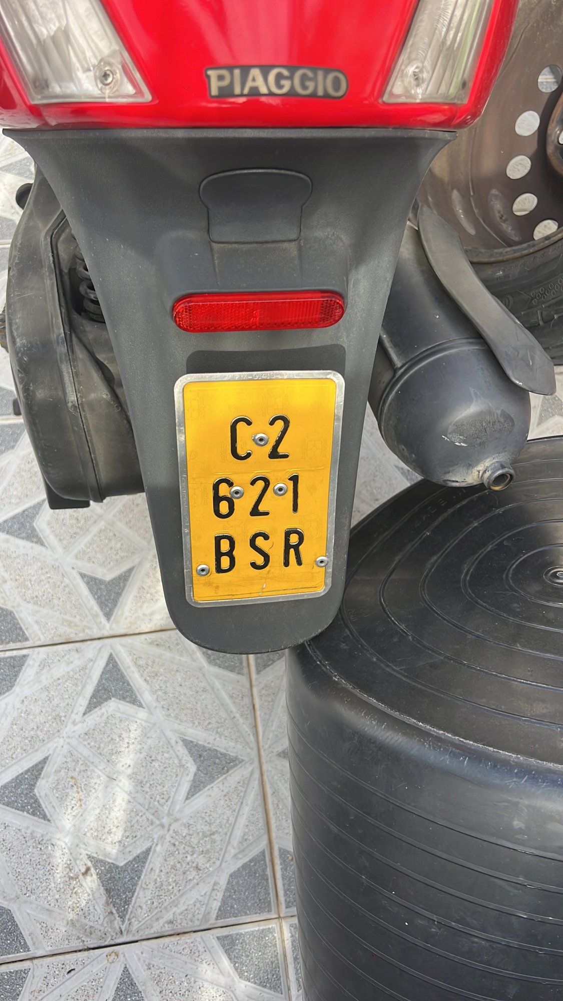 Numer rejestracyjny C2621BSR posiada Piaggio 