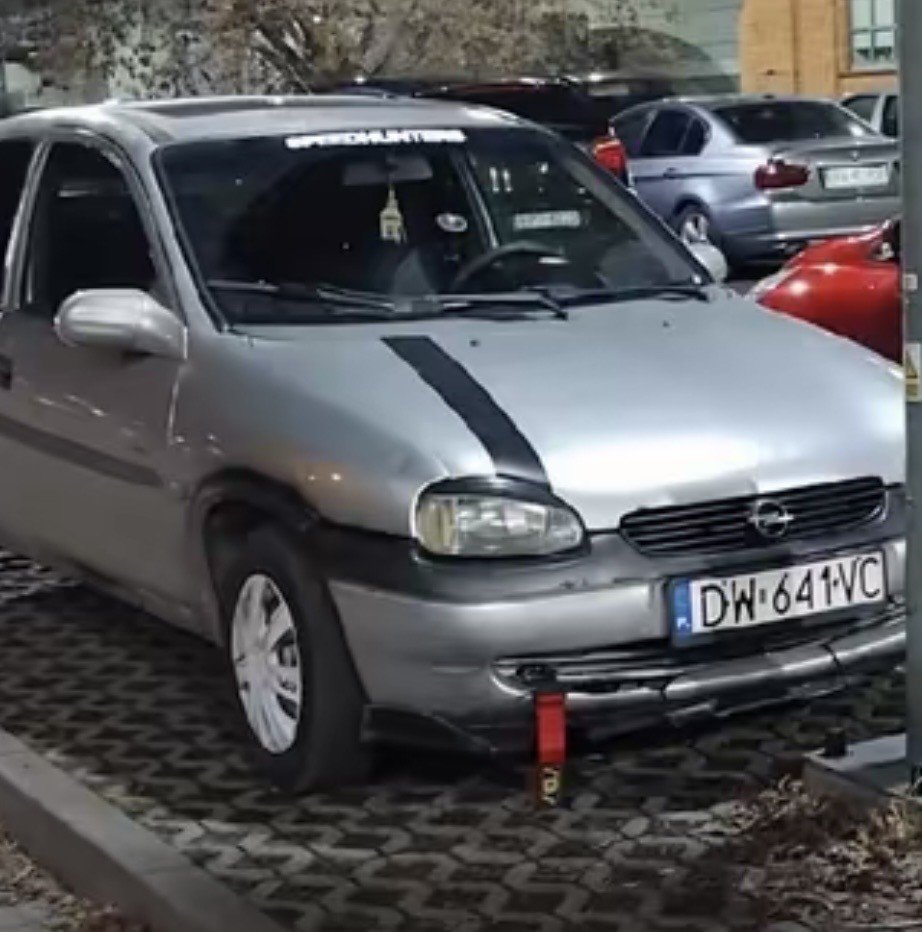 Numer rejestracyjny DW 641VC posiada OPEL Corsa B 1.2 MR`97 City - DW641VC